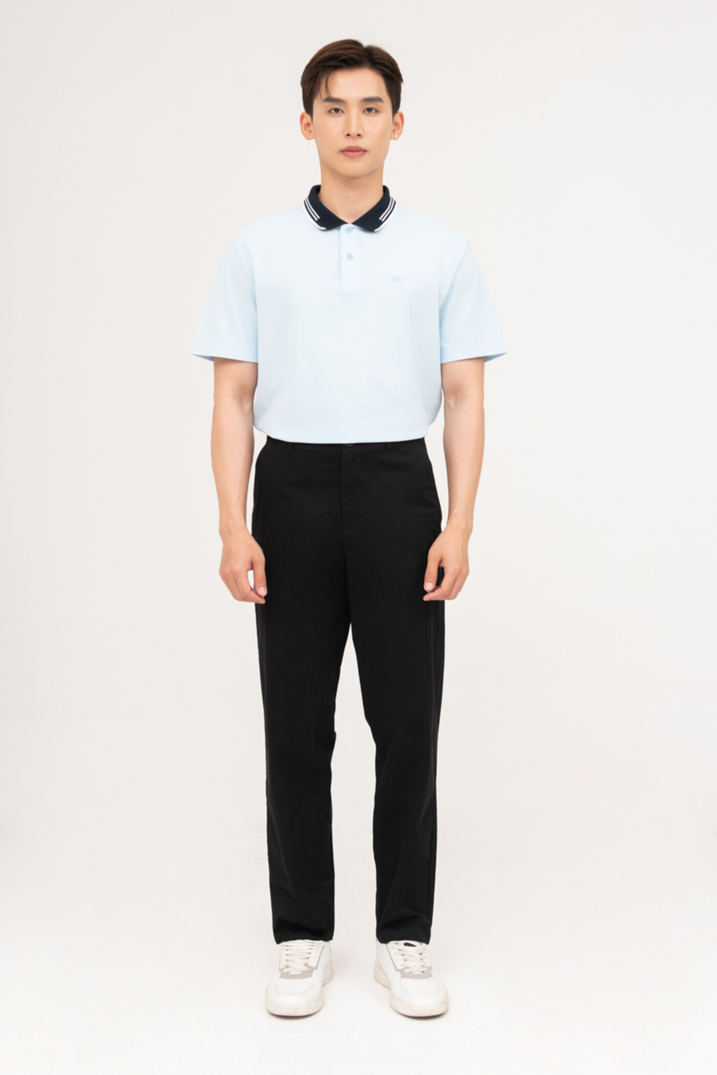 Quần Regular Khaki Basic
