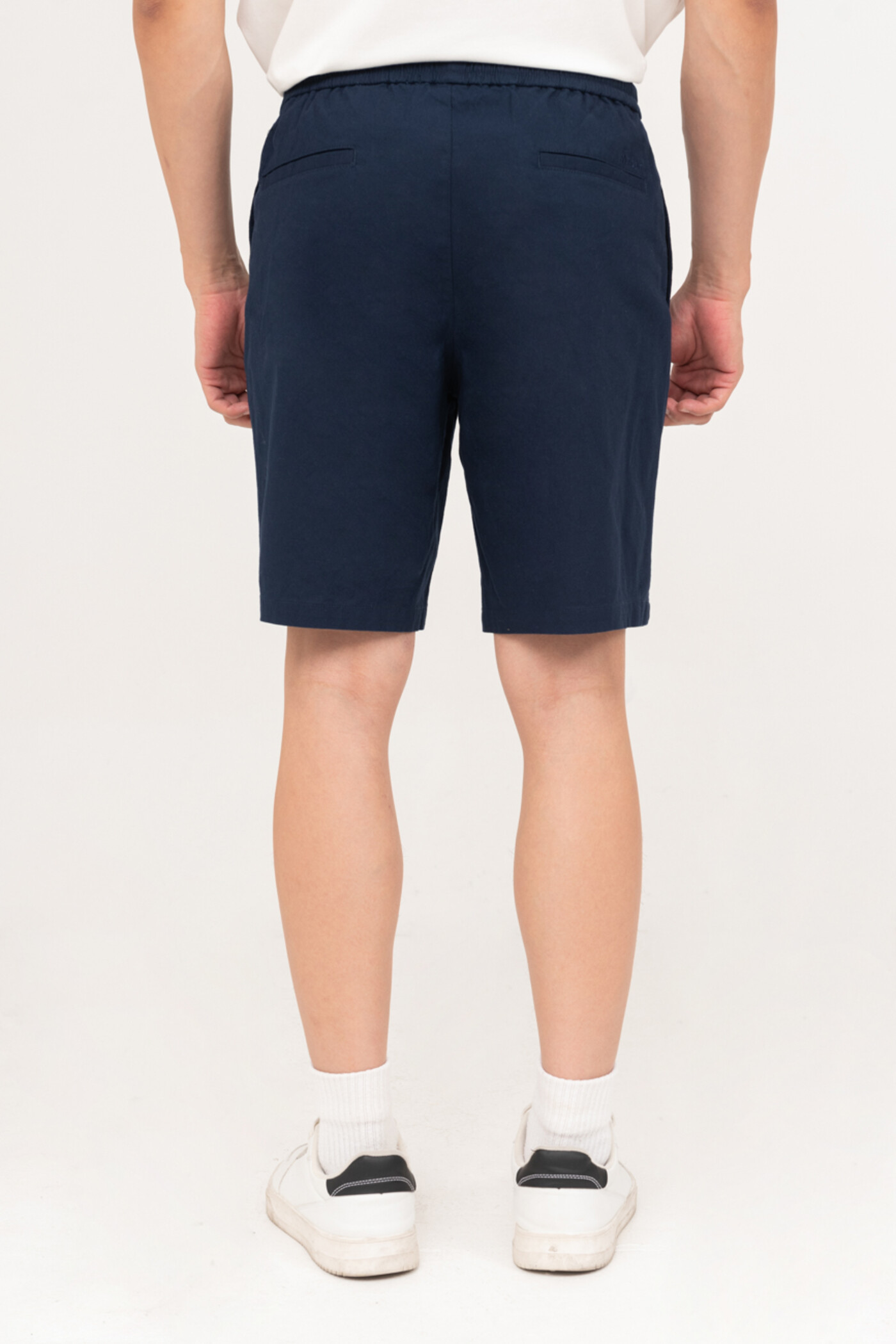Quần short Regular cotton ngang gối