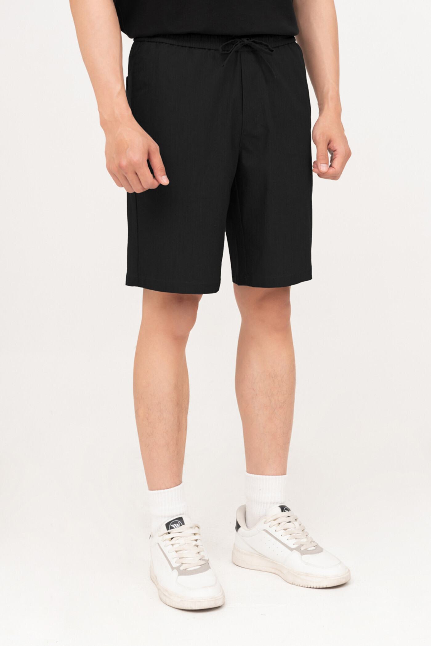 Quần shorts Regular ngang gối