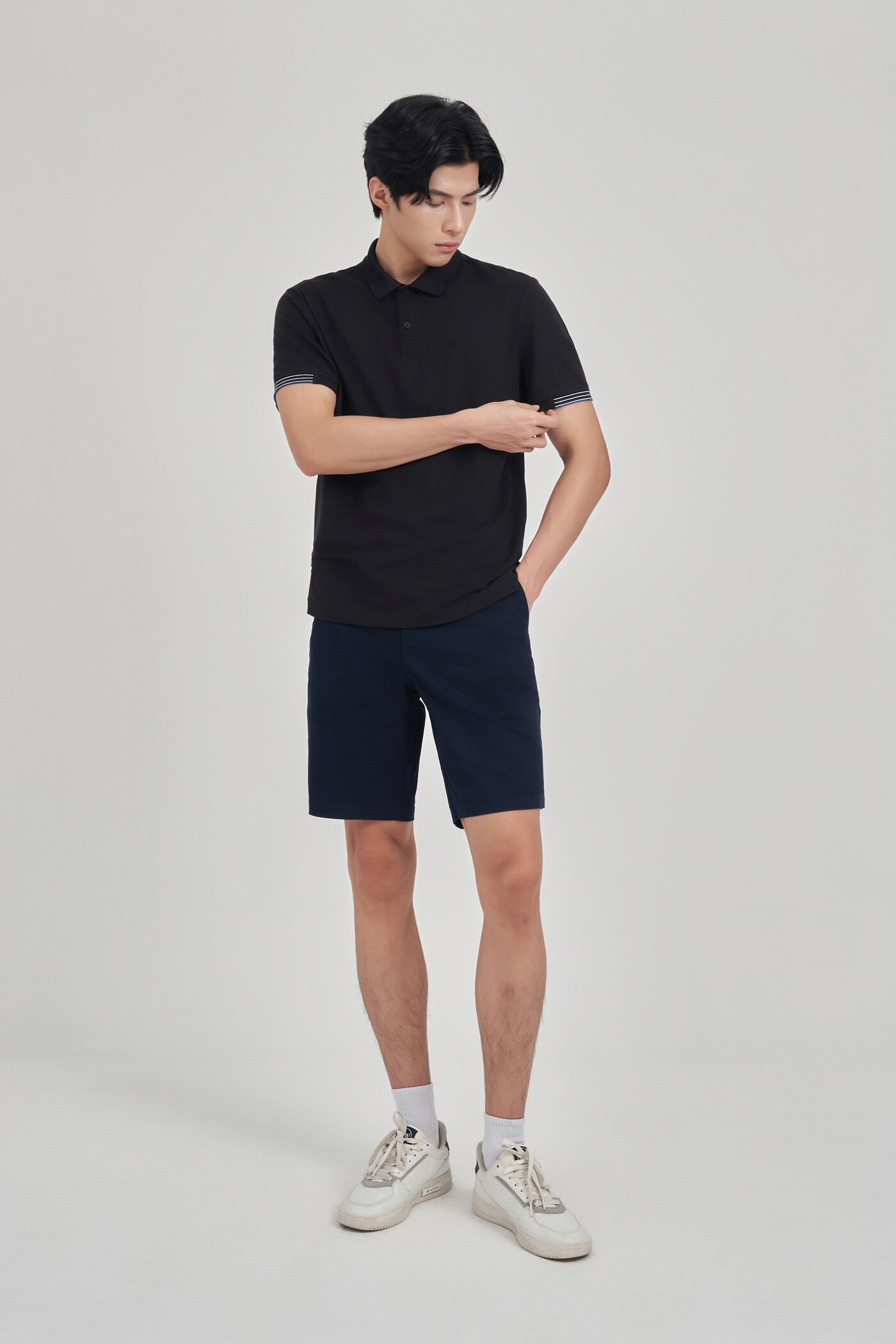Quần shorts Khaki Slim fit