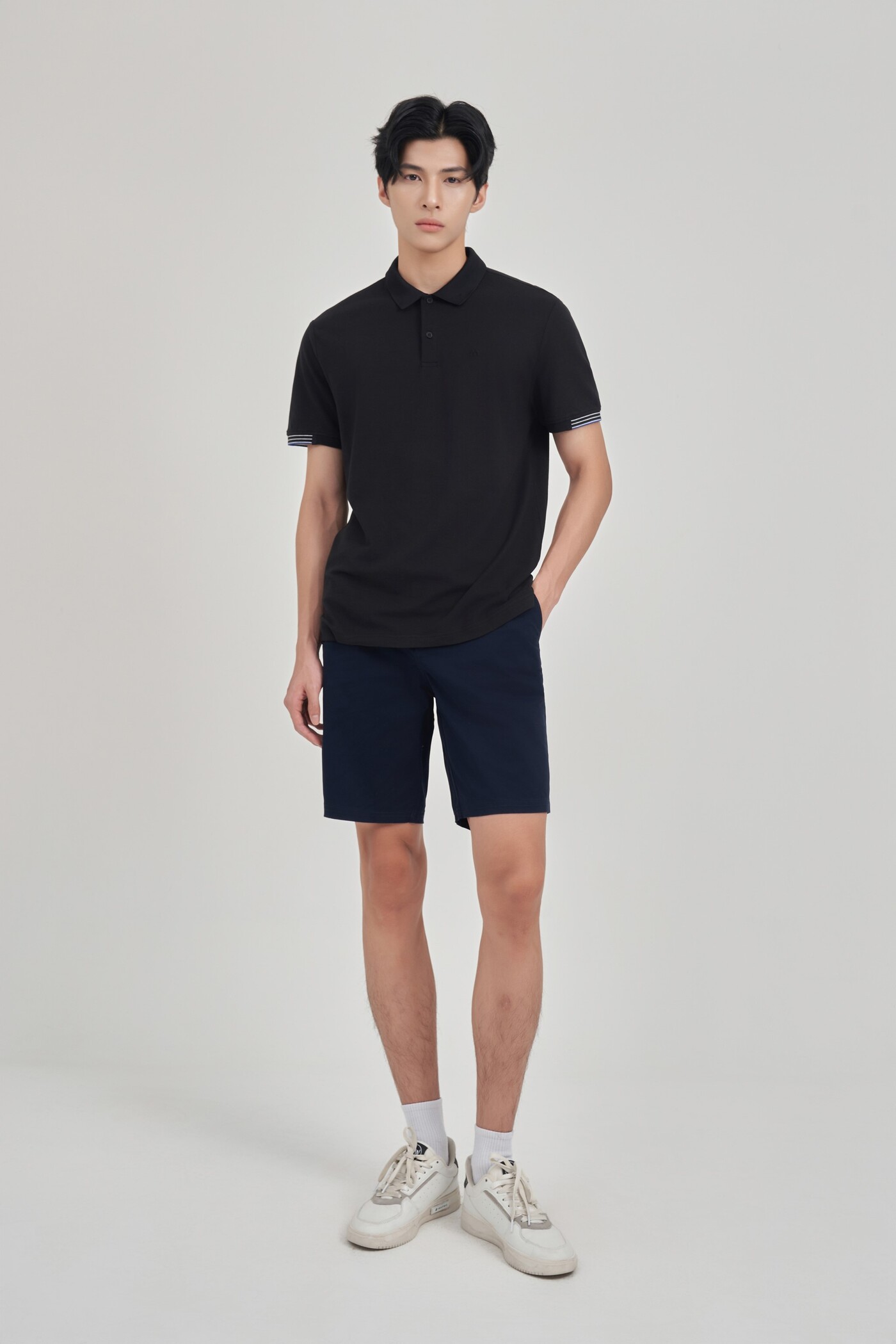 Quần shorts Khaki Slim fit