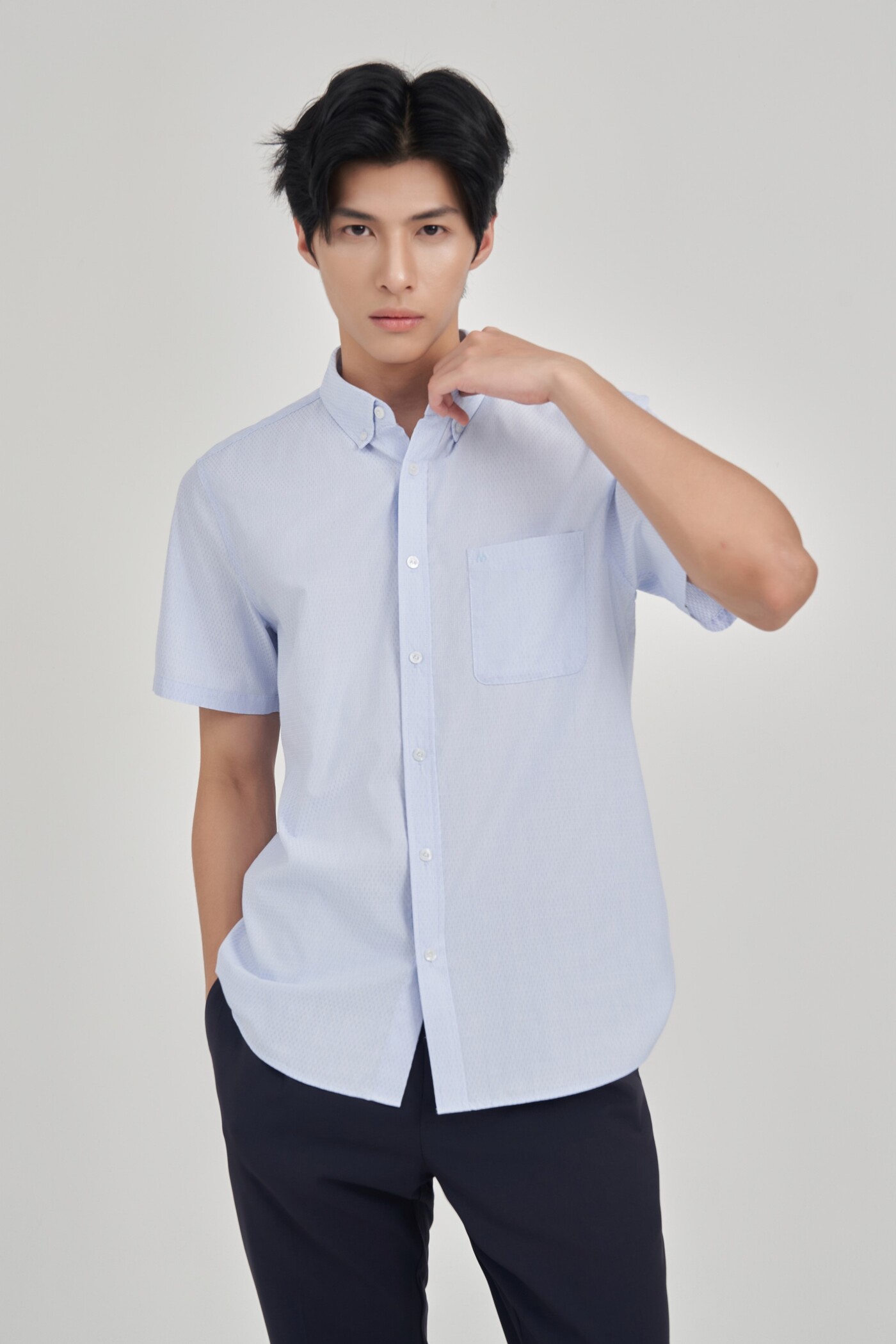 Áo sơ mi Regular Raw cloth tay ngắn