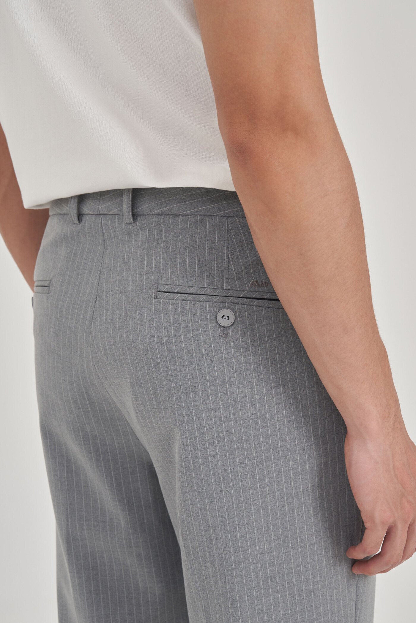 Quần kẻ Tuysi Slim Fit