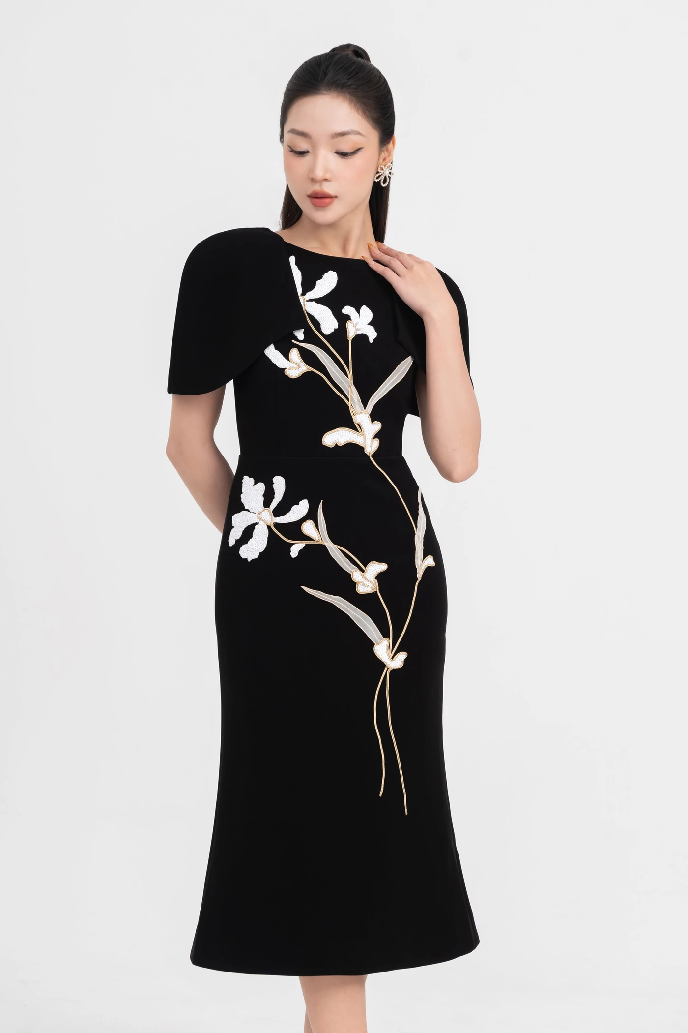 Orchid Dress - Đầm lan ôm thêu sequin