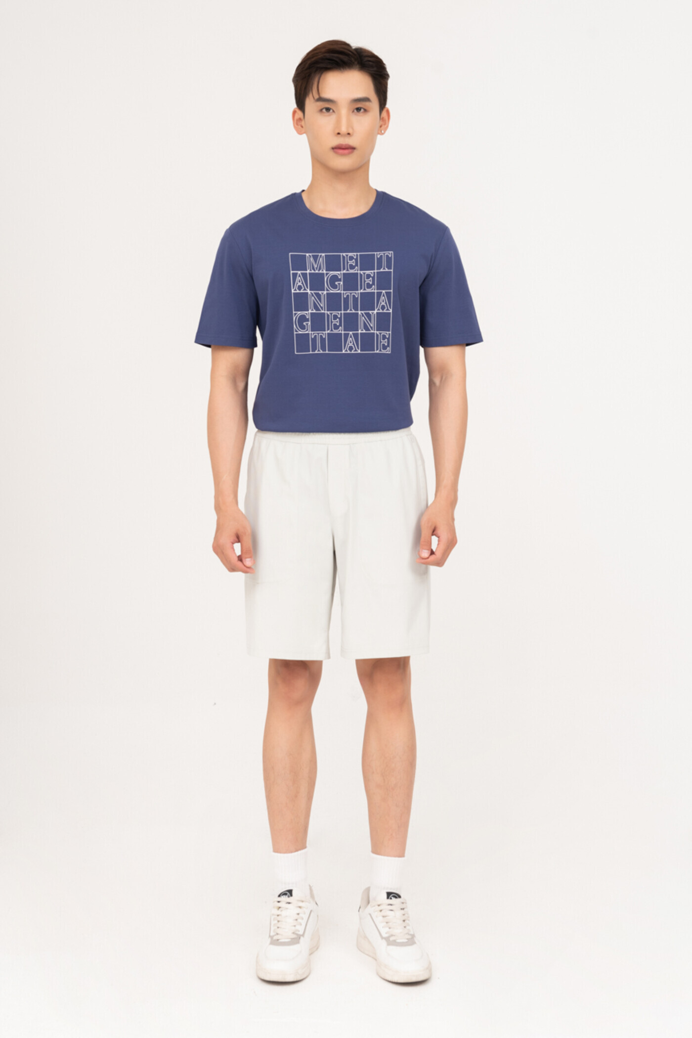 Quần shorts Regular ngang gối