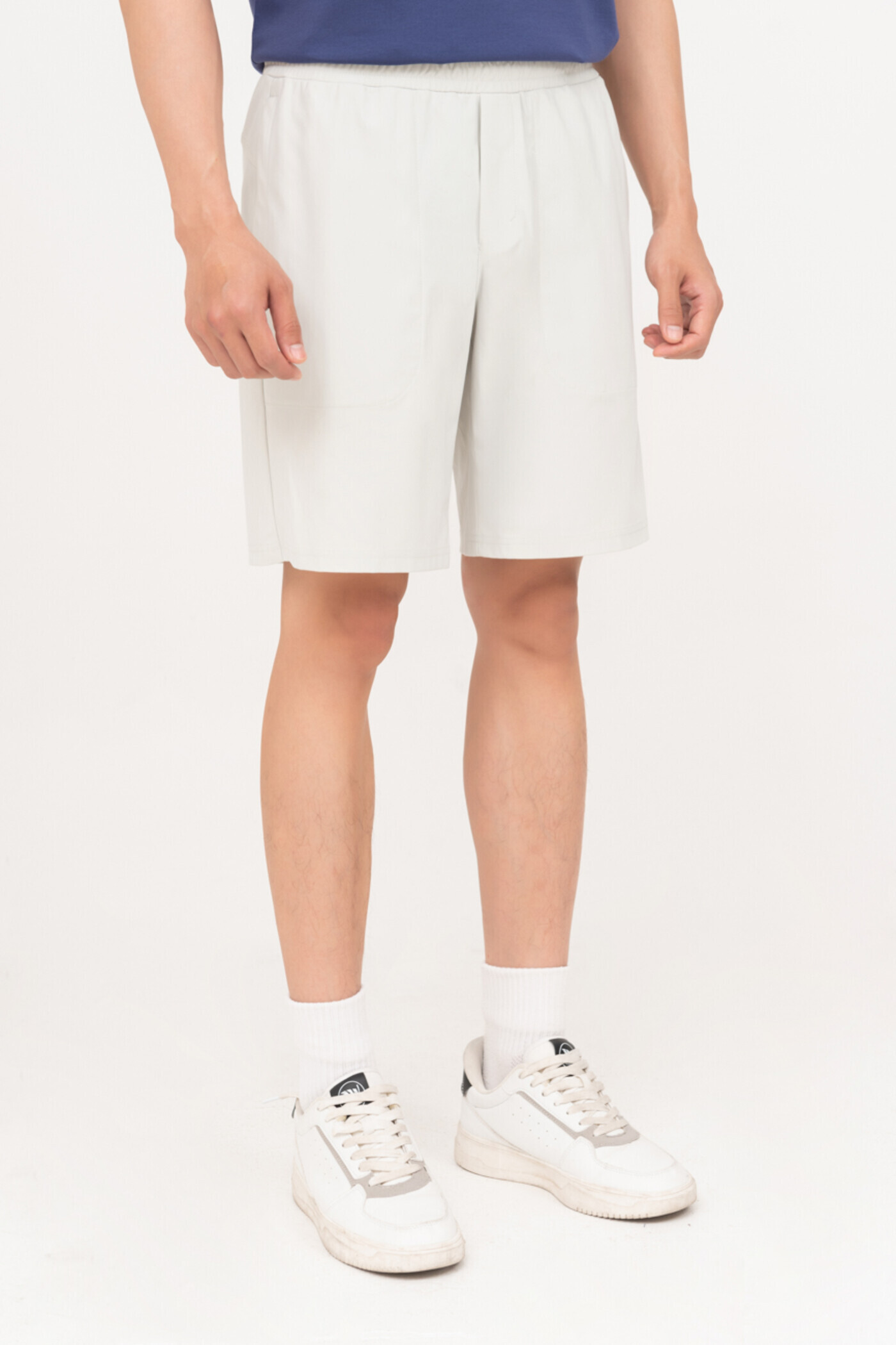 Quần shorts Regular ngang gối