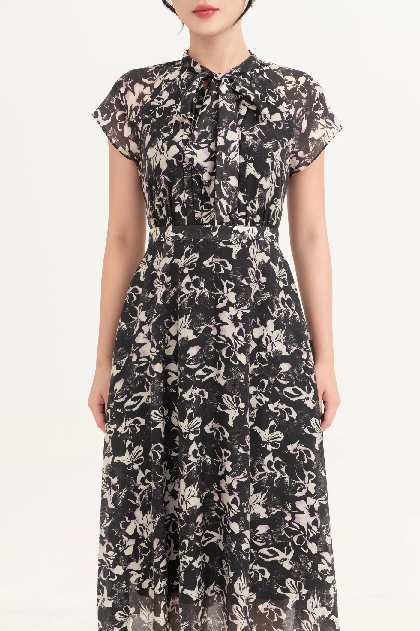 Flower summer - Đầm họa tiết cổ nơ