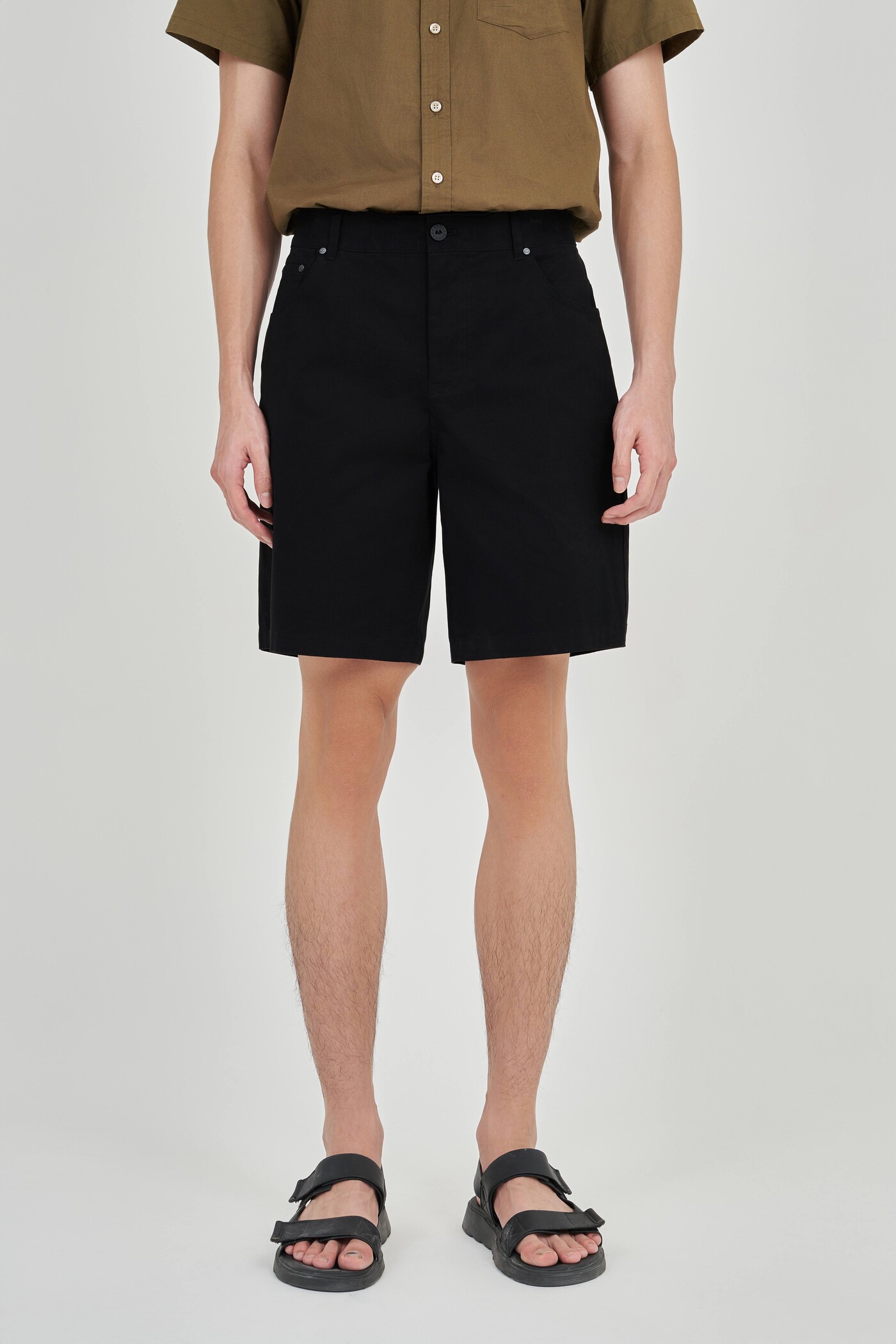 Quần shorts Regular Khaki Nhung