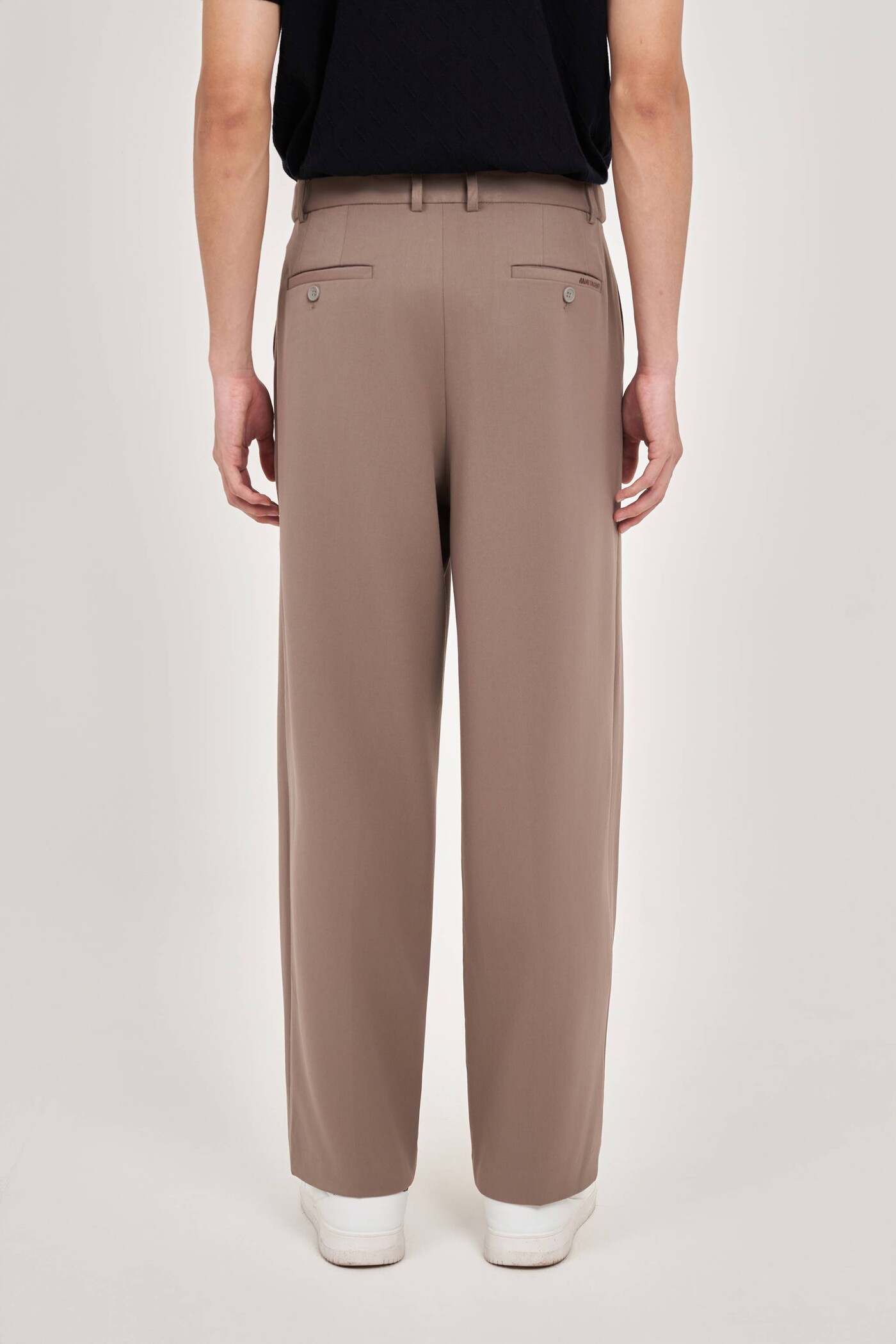 Forge Pants - Quần dài Tuytsi ống đứng