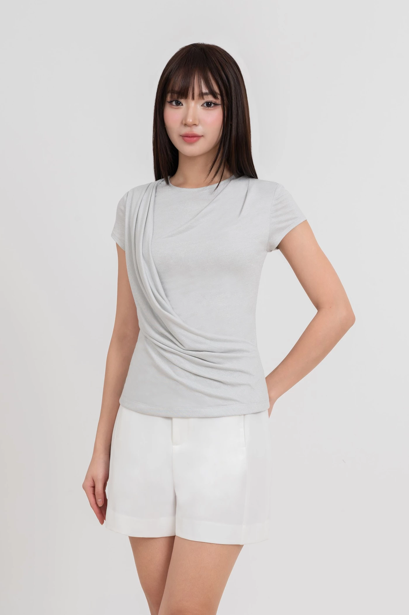 Simple Pleat Tee - Áo thun xếp ly