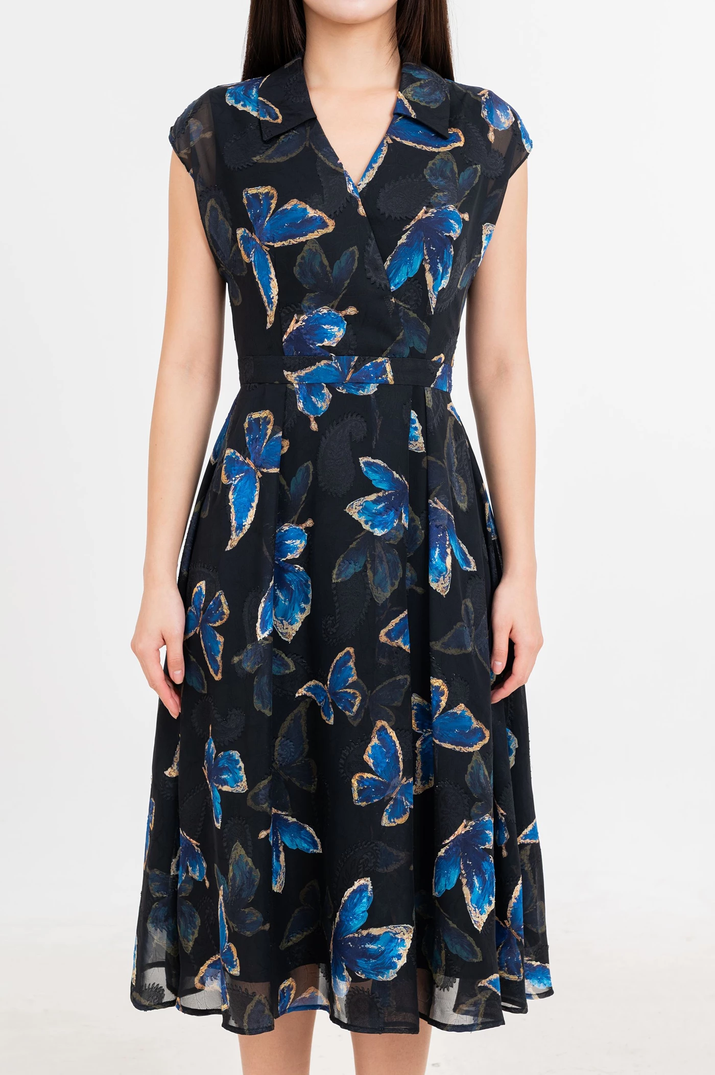 Butterfly Flare Dress - Đầm lụa họa tiết