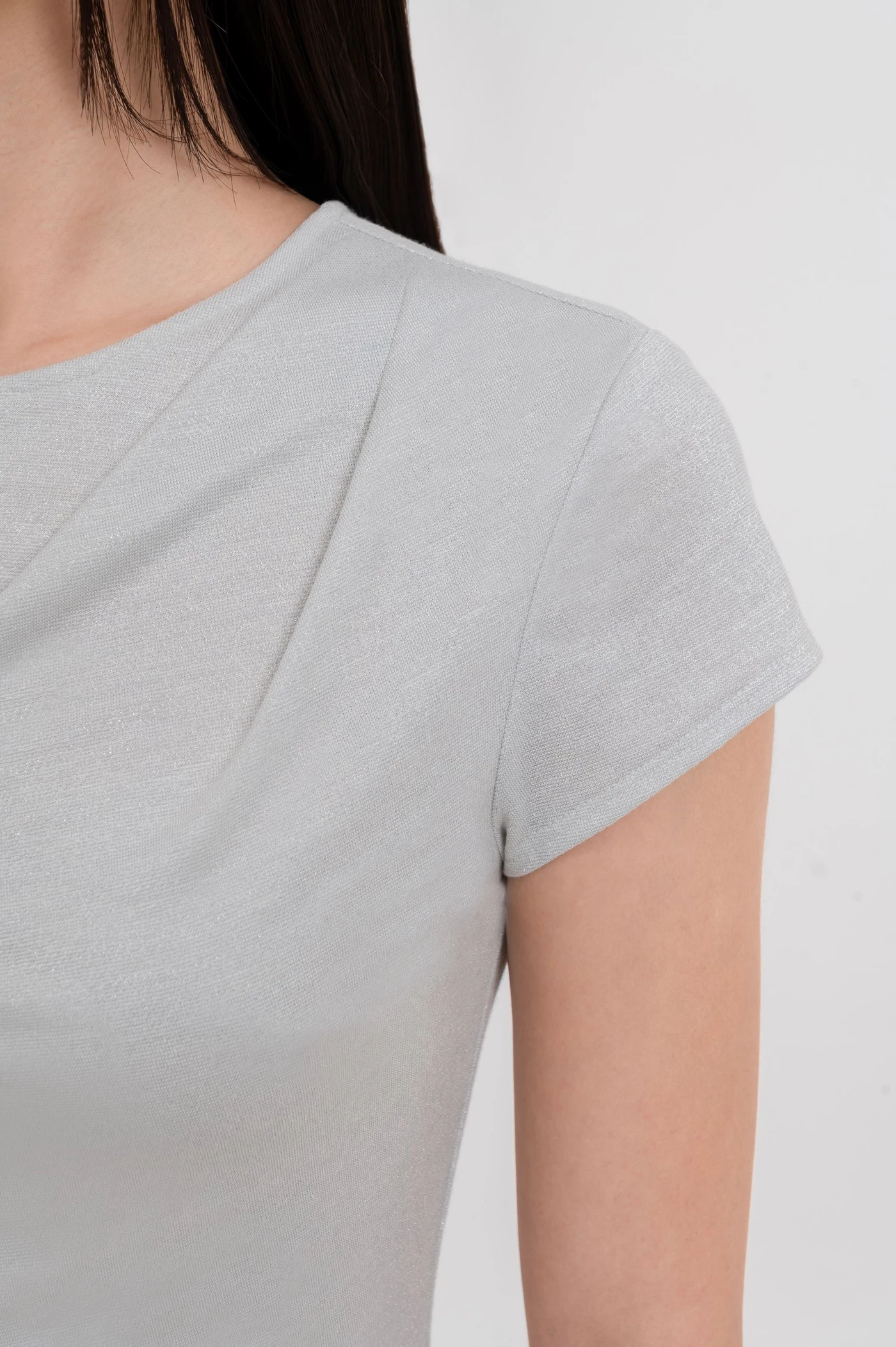 Simple Pleat Tee - Áo thun xếp ly