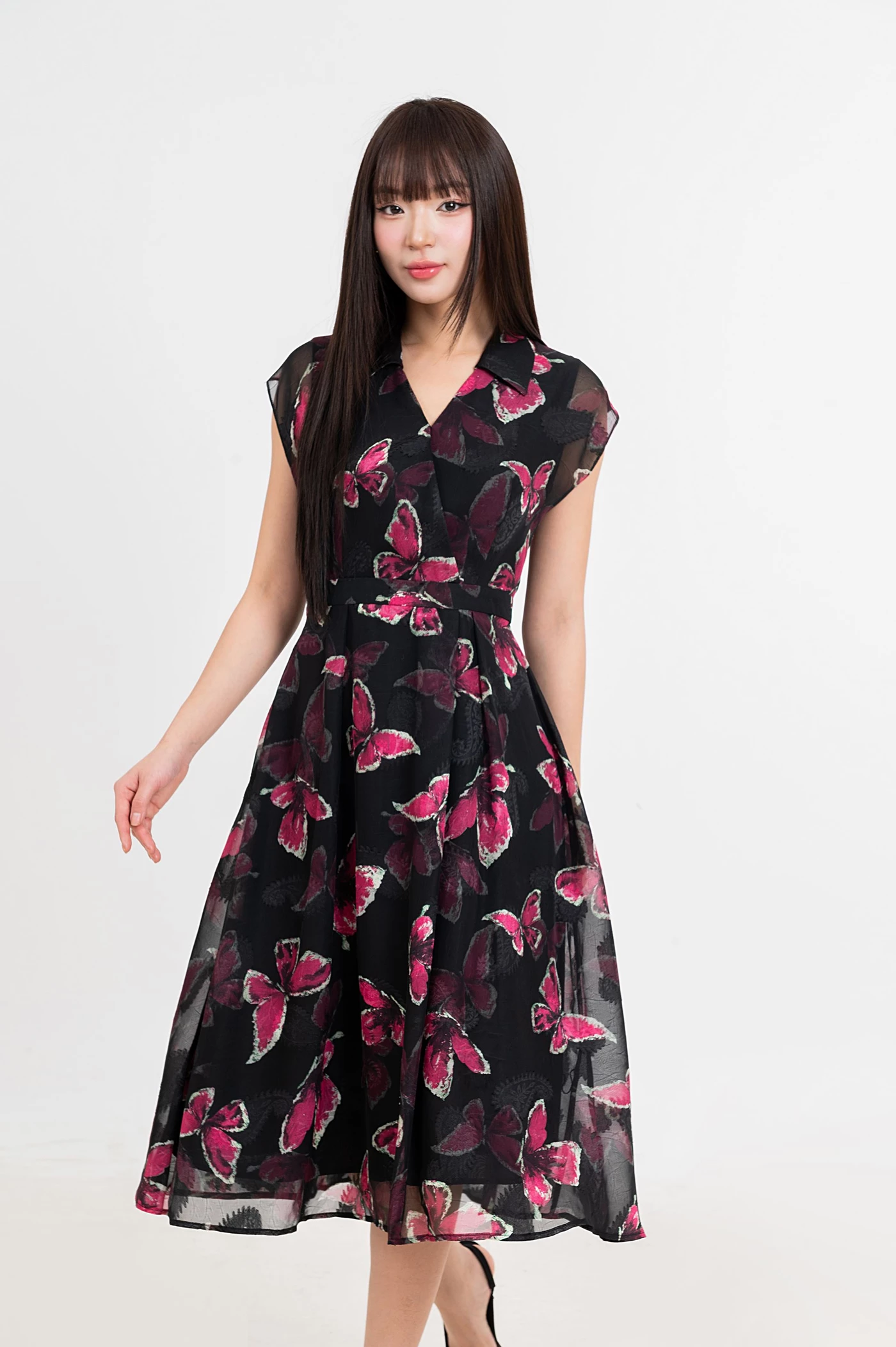 Butterfly Flare Dress - Đầm lụa họa tiết