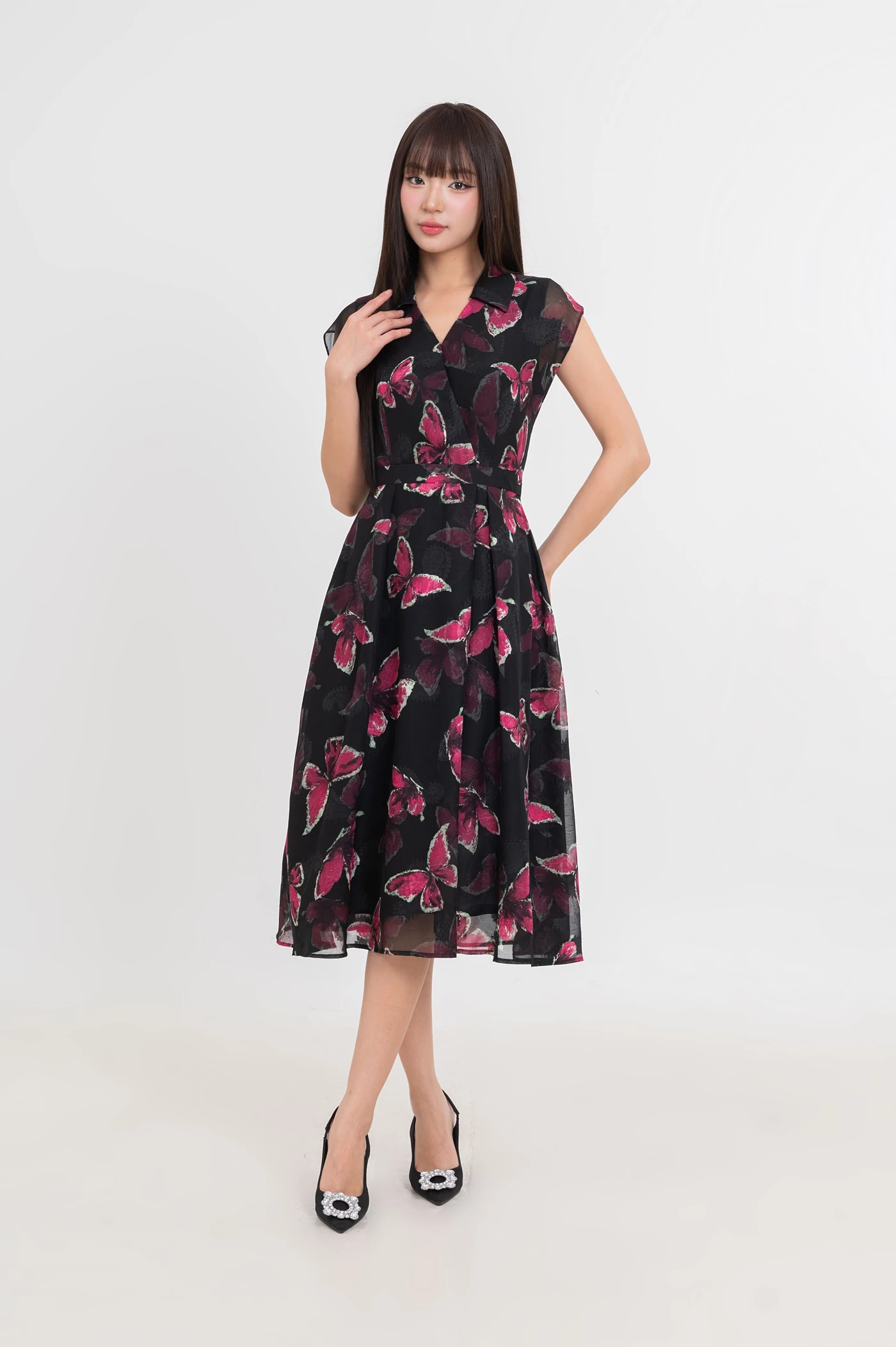 Butterfly Flare Dress - Đầm lụa họa tiết