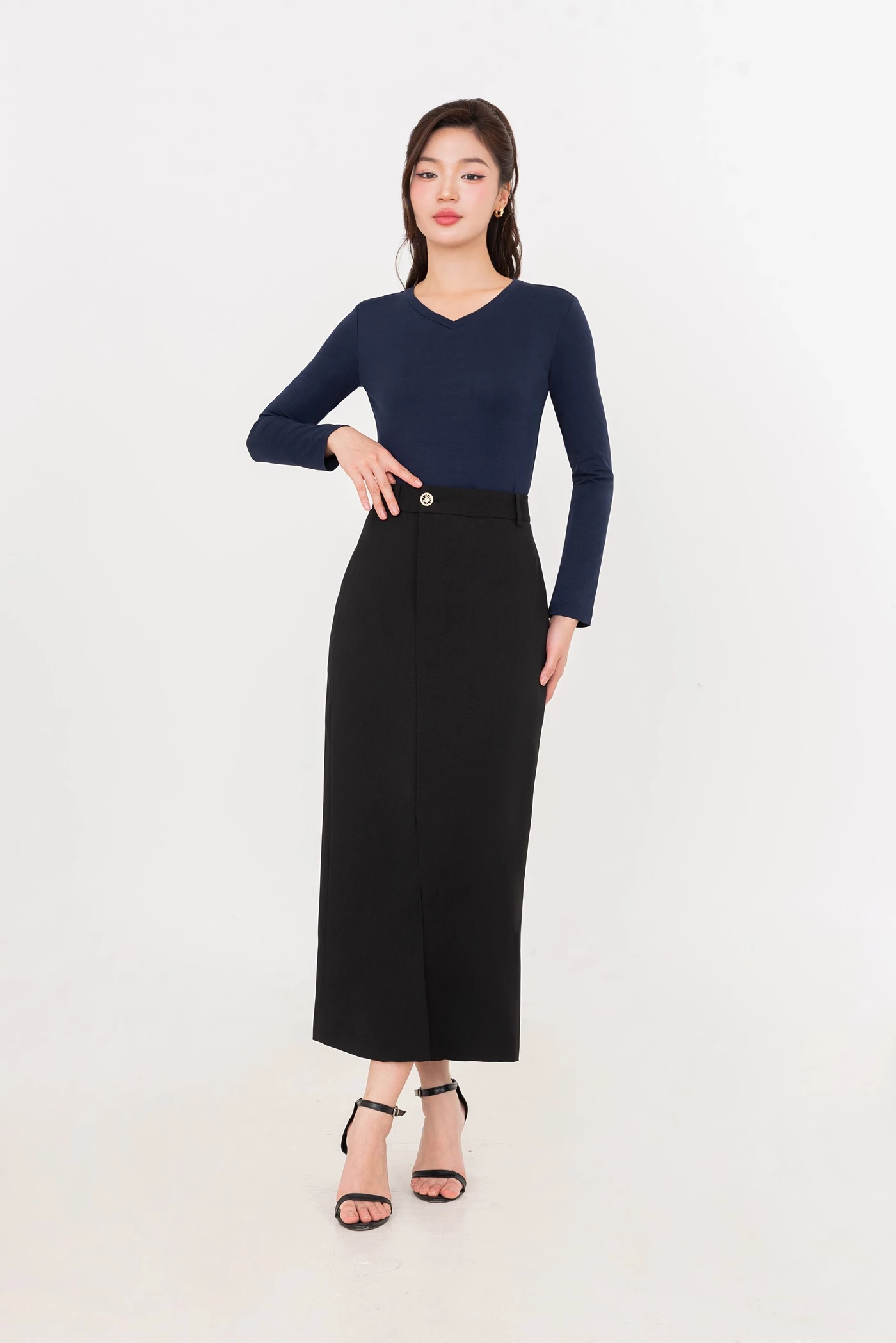áo thun basic cổ tim