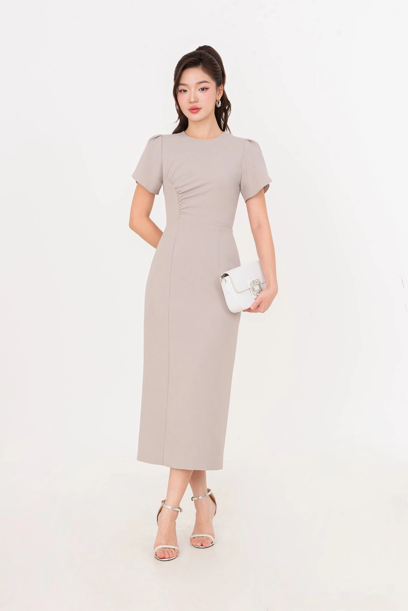 Chic Pleated Dress - Đầm ôm Tuytsi