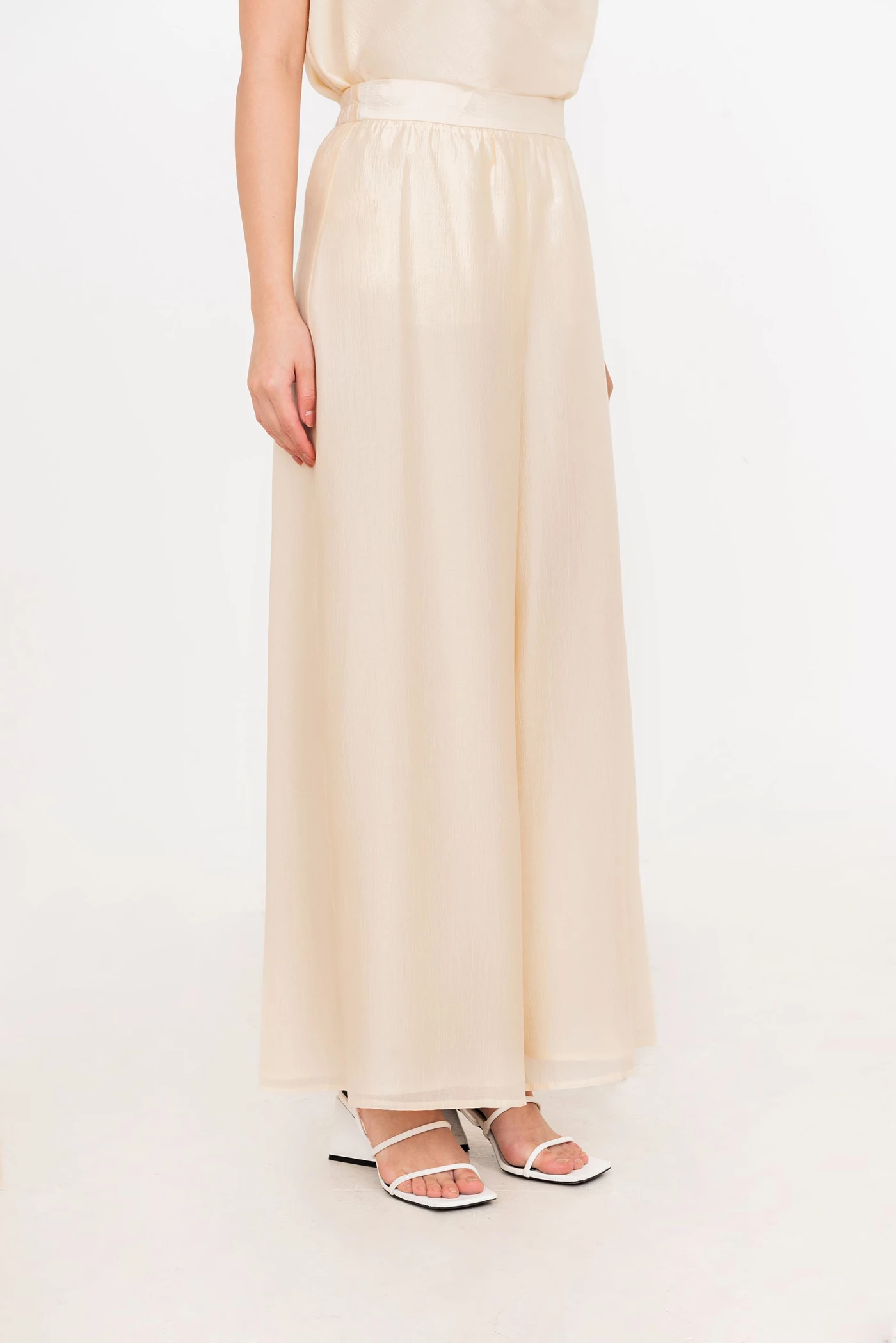 Cloud Drift Pants – Quần dài ống suông lụa