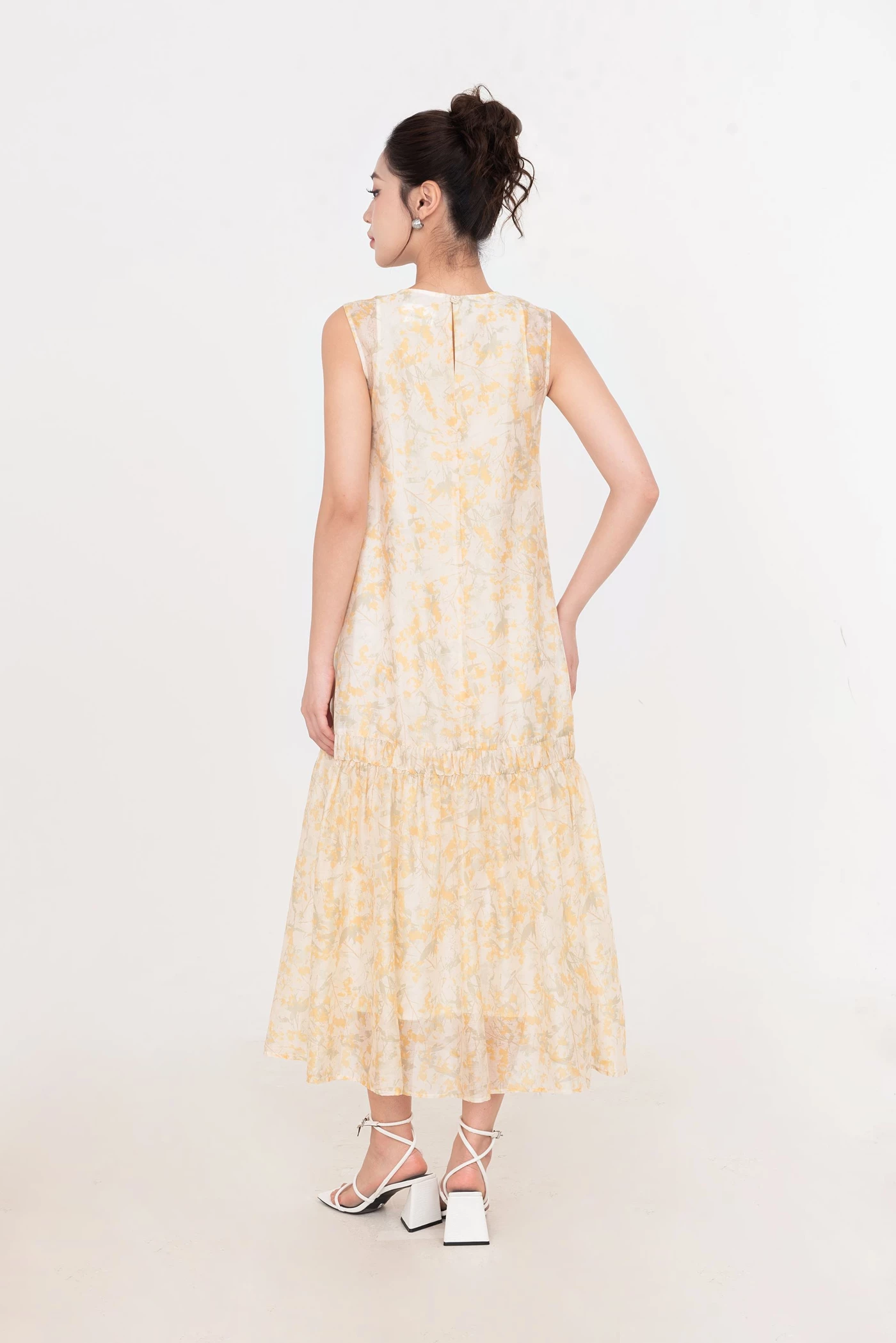 Lemon Whisper Dress – Đầm maxi hoa vàng