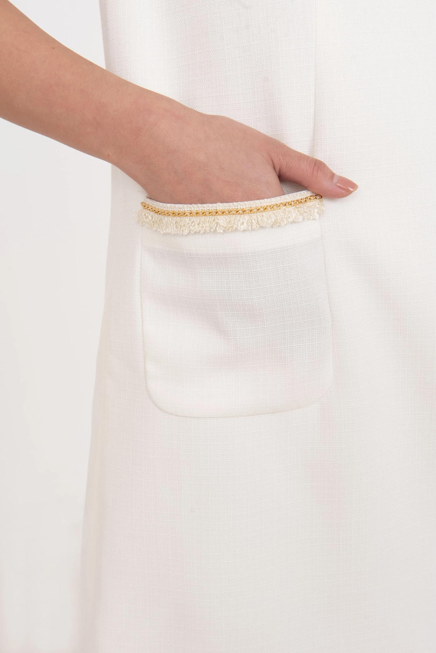Đầm Tweed suông phối viền