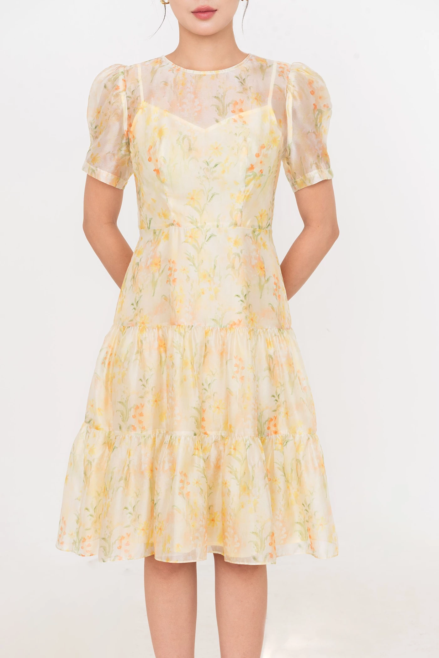 Sunpetal Dress – Đầm Tencel hoa vàng pastel