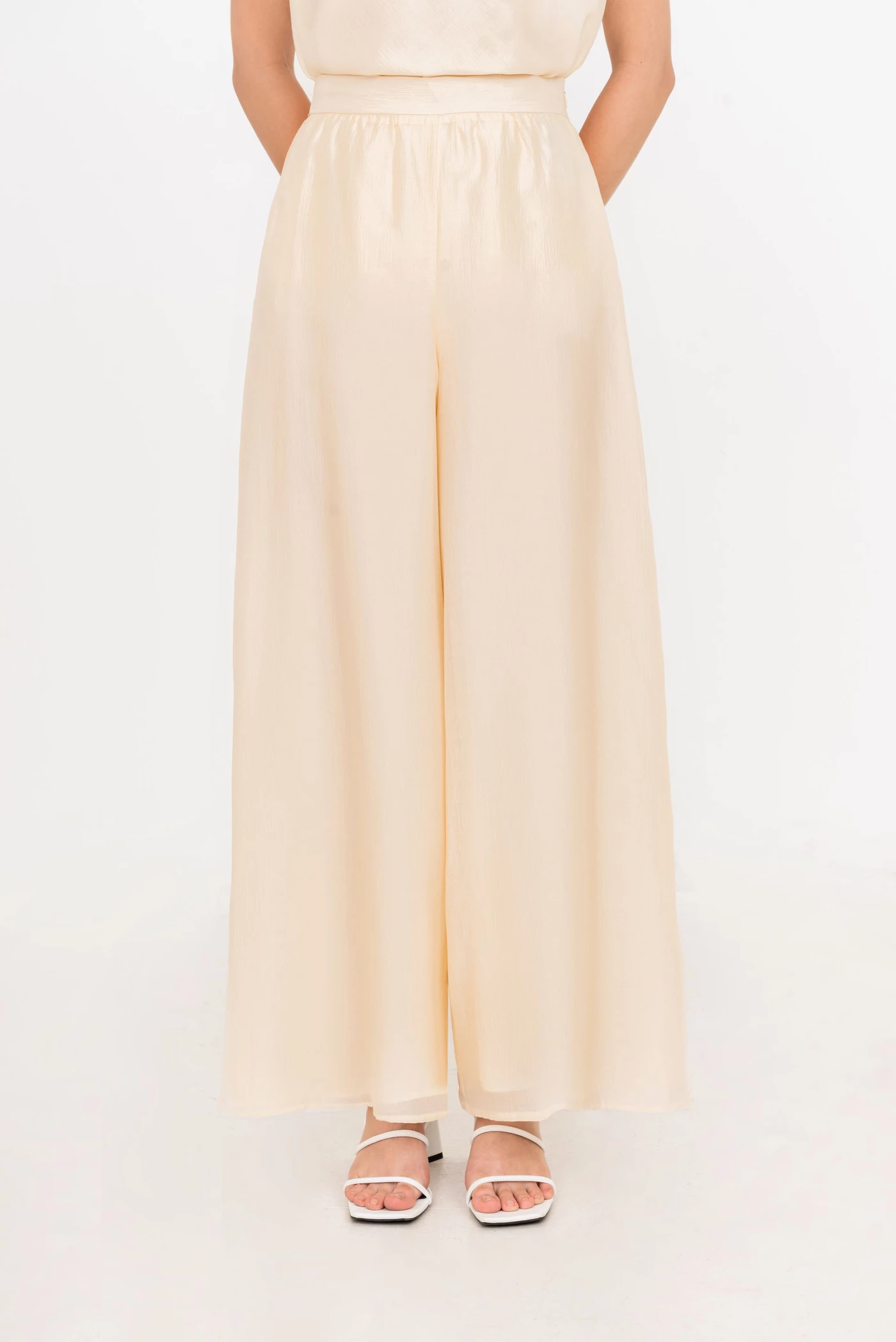 Cloud Drift Pants – Quần dài ống suông lụa