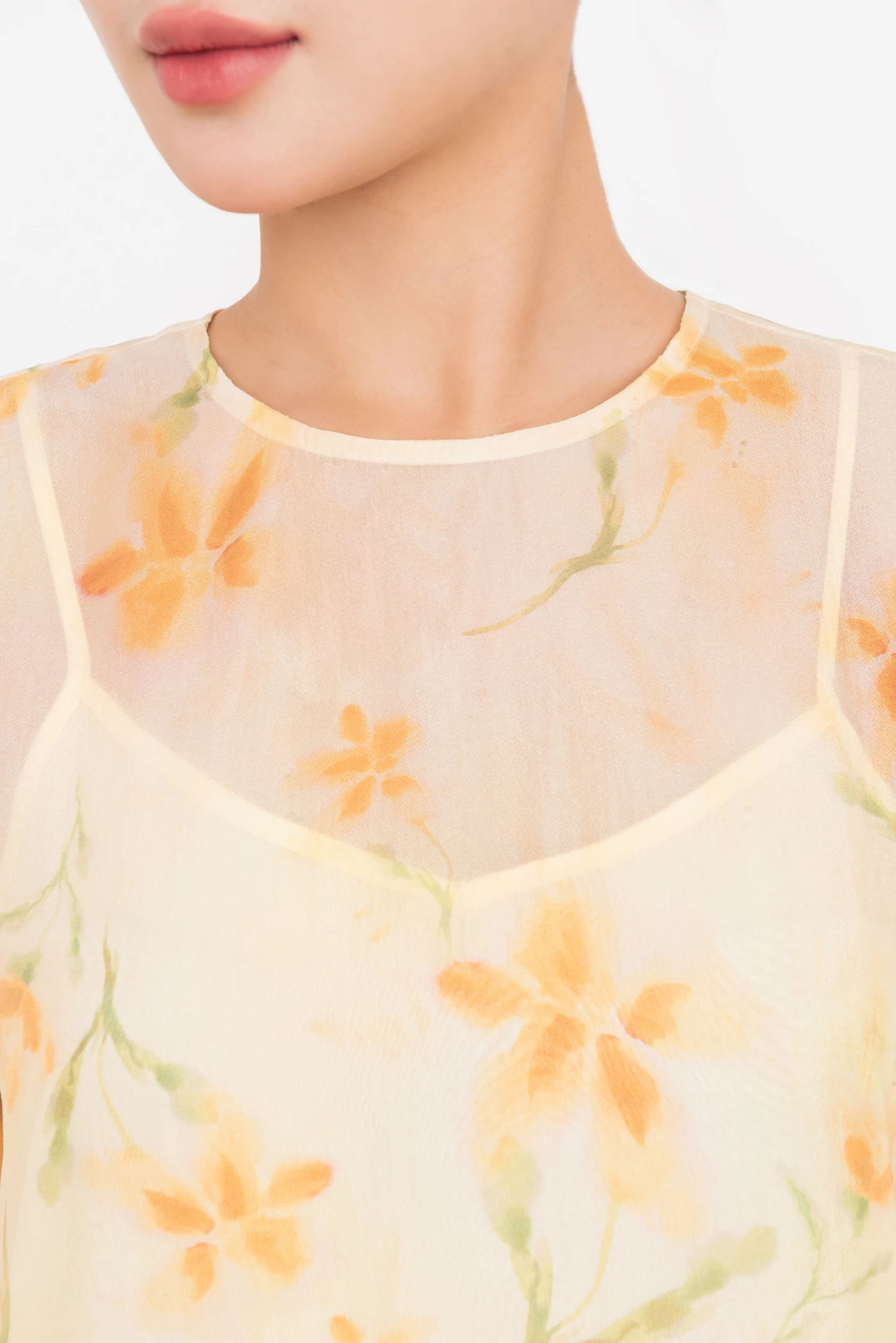 Sunbloom Dress – Đầm lụa họa tiết hoa pastel