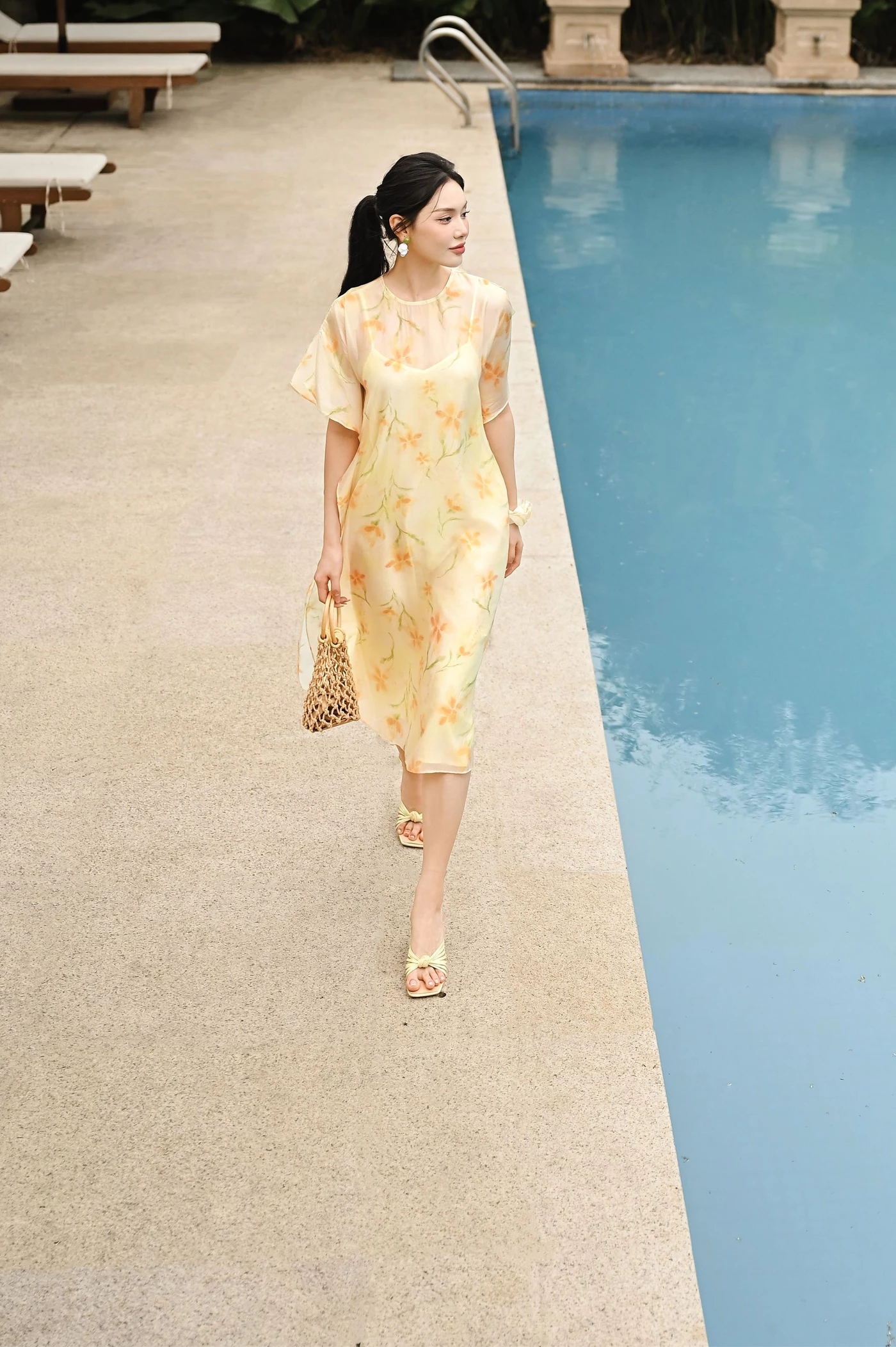 Sunbloom Dress – Đầm lụa họa tiết hoa pastel