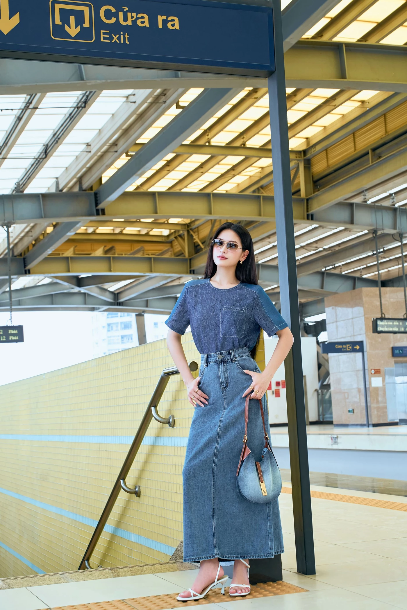 Blue Breeze Shirt - Áo kiểu phối demin