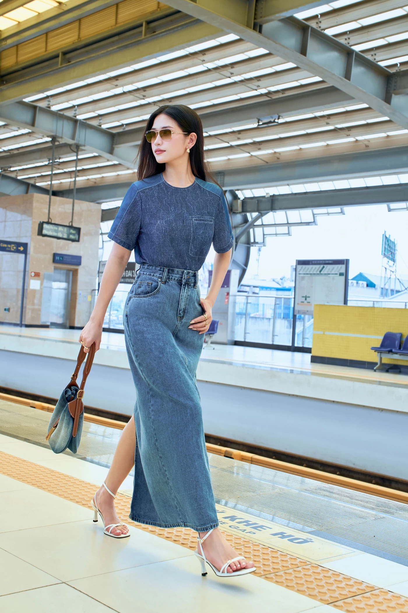 Blue Breeze Shirt - Áo kiểu phối demin