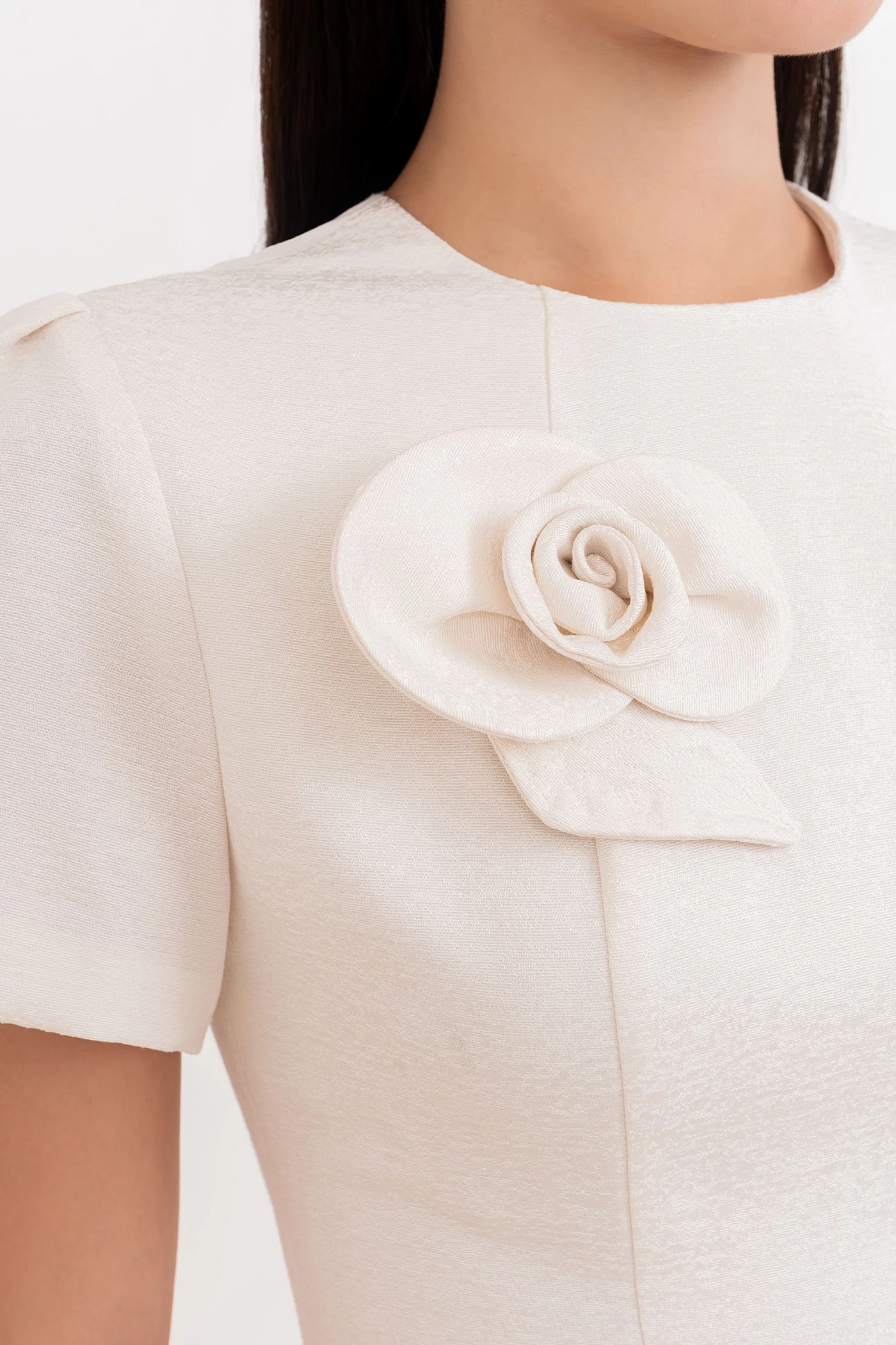 Flower Accent Dress - Đầm xòe Oganza