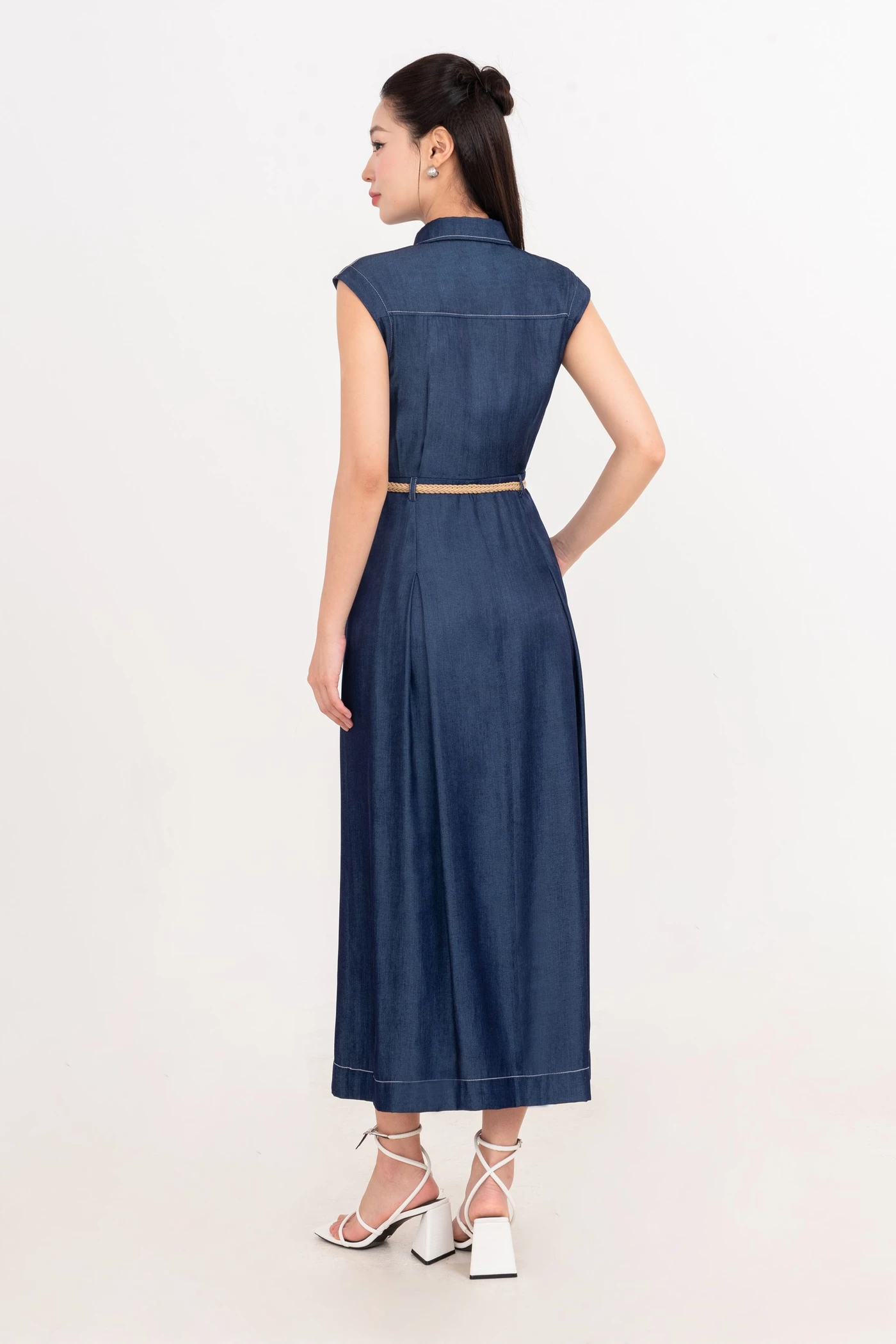 Pleated Denim Dress - Đầm cổ đức