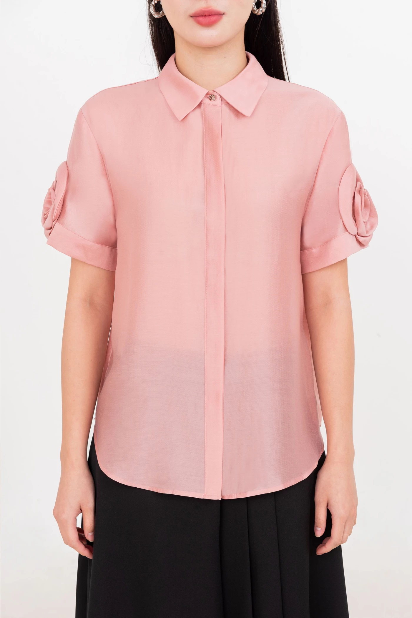 Blossom Tencel Shirt – Áo sơ mi đính hoa