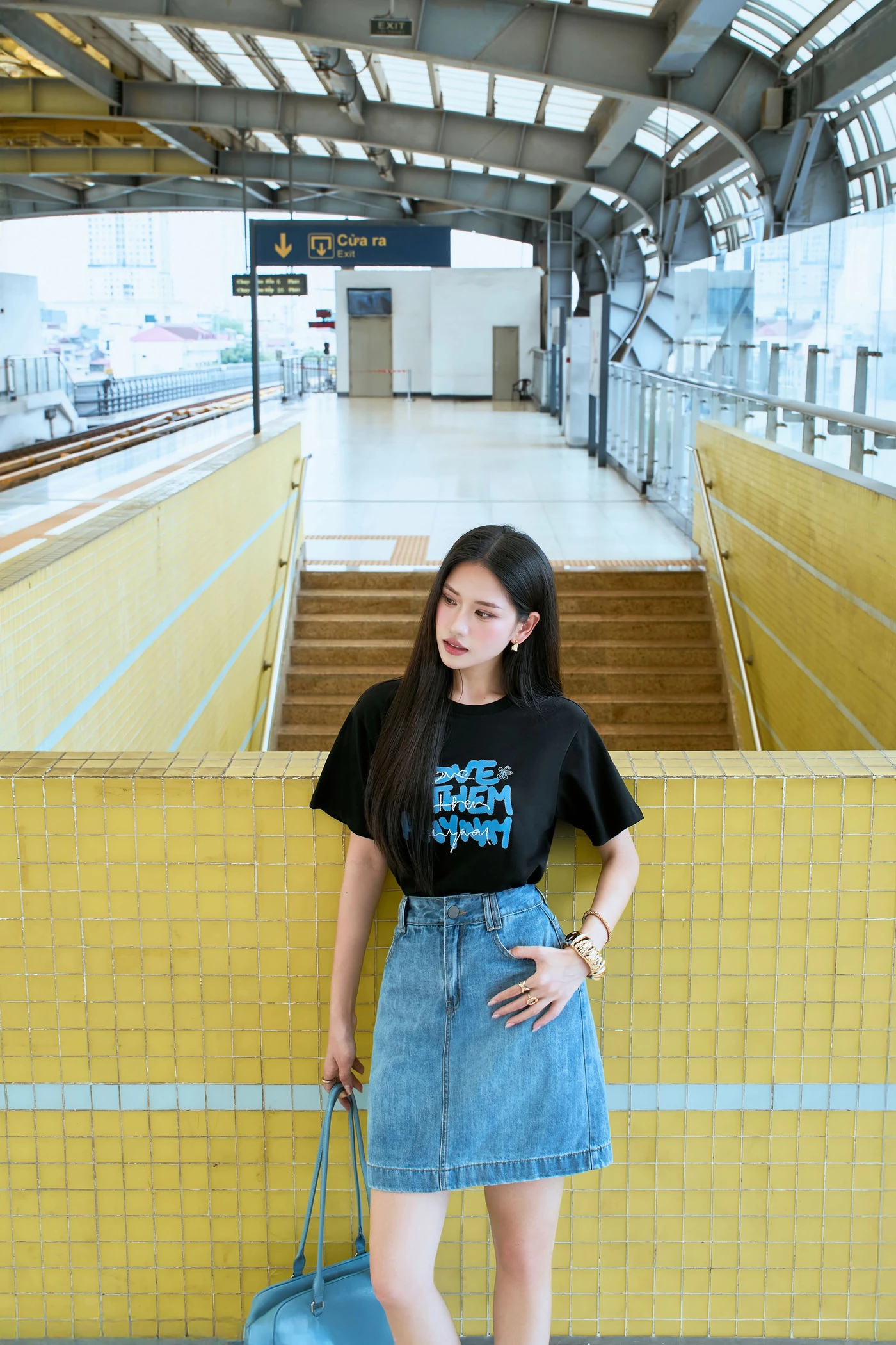 Classic Skirt - Chân váy Denim A ngắn