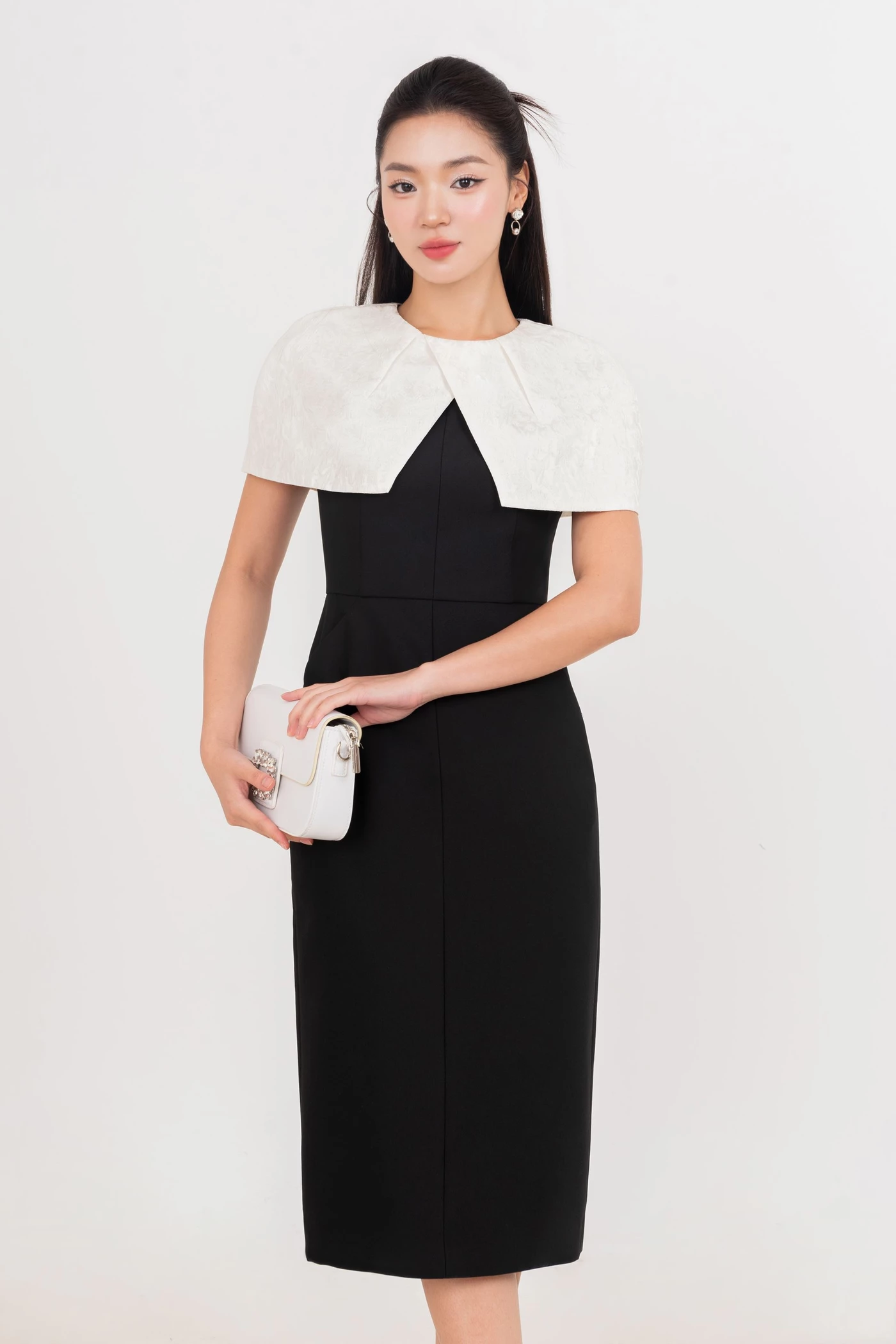 Urban Icon Dress - Đầm ôm Tuytsi