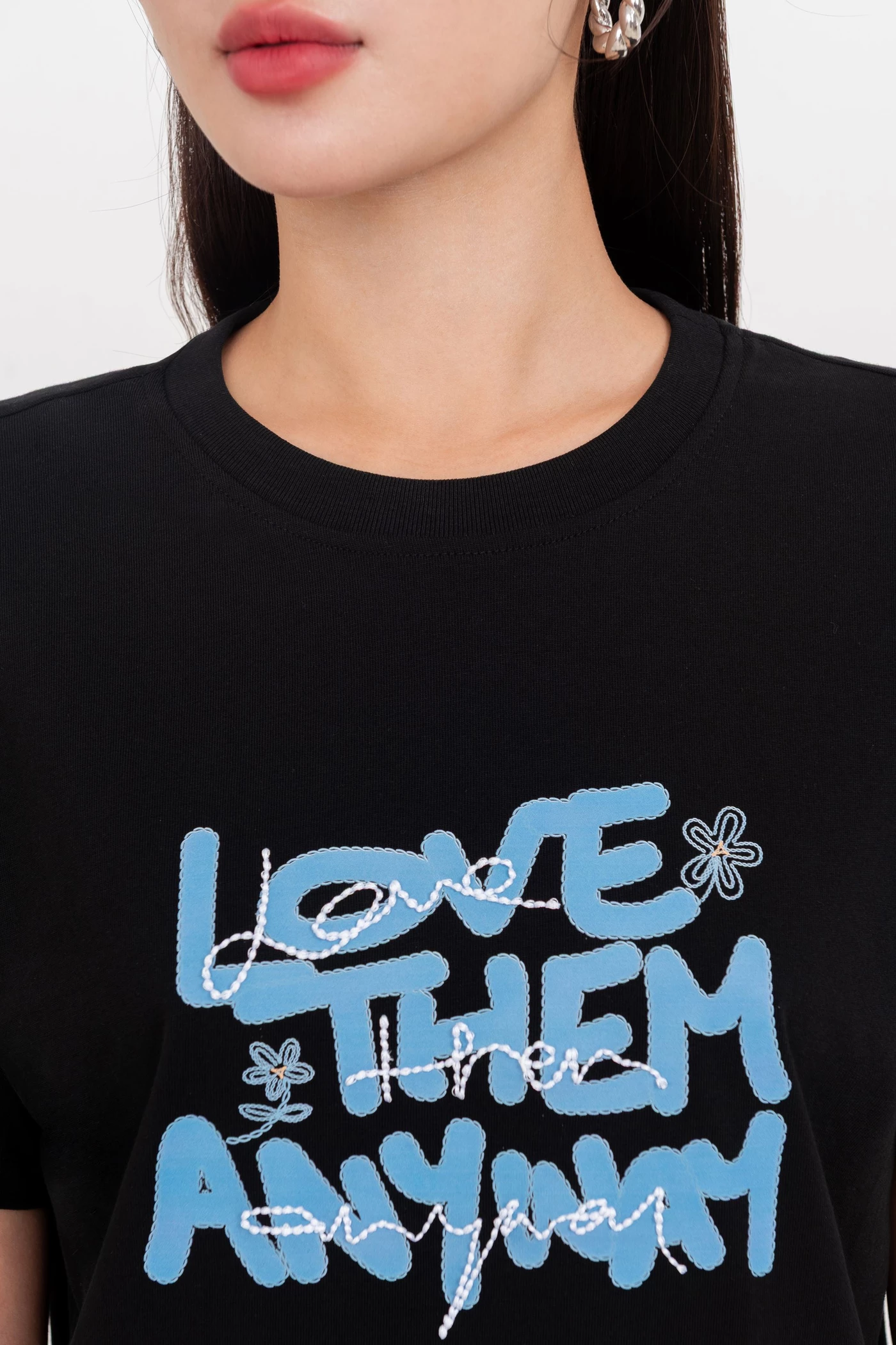 Graphic Tee - Áo thun chữ