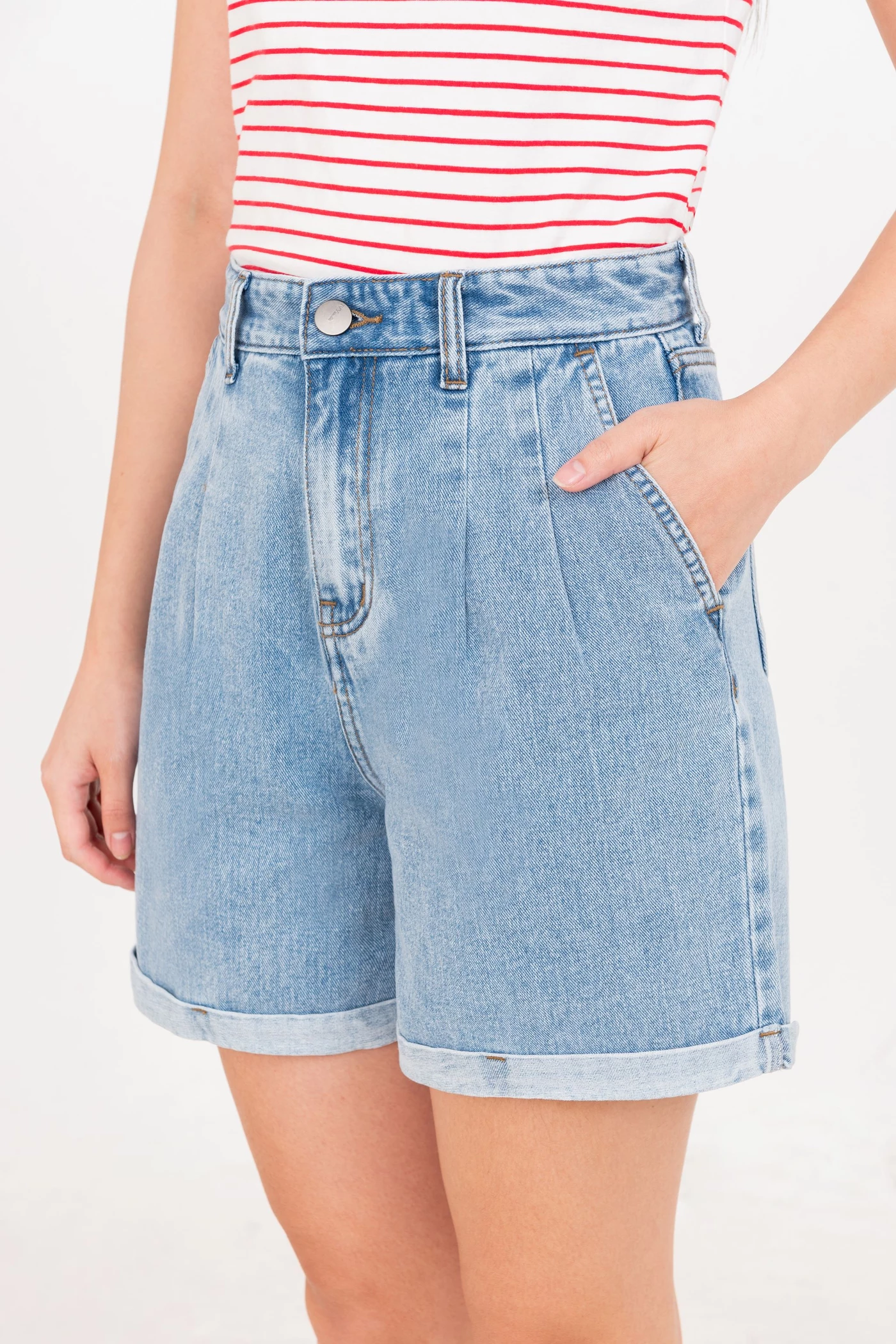 Quần shorts demin gập gấu