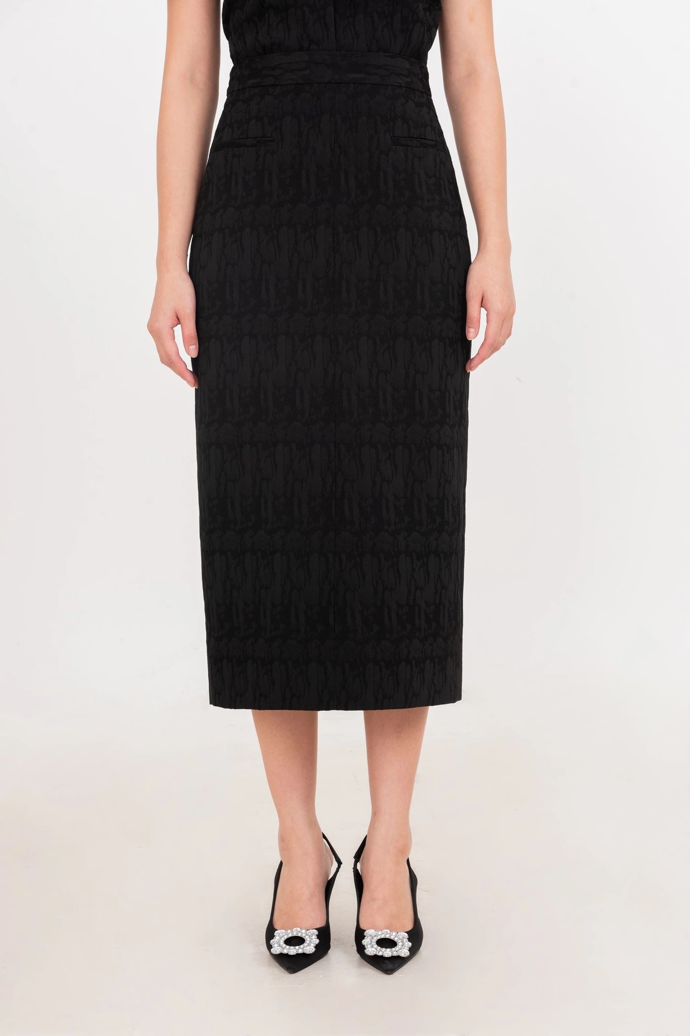 Urban Sleek Skirt - Chân váy bút chì
