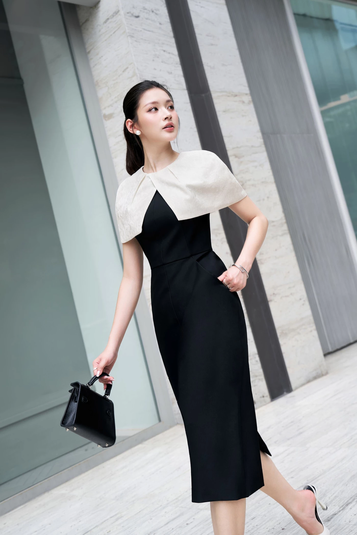 Urban Icon Dress - Đầm ôm Tuytsi