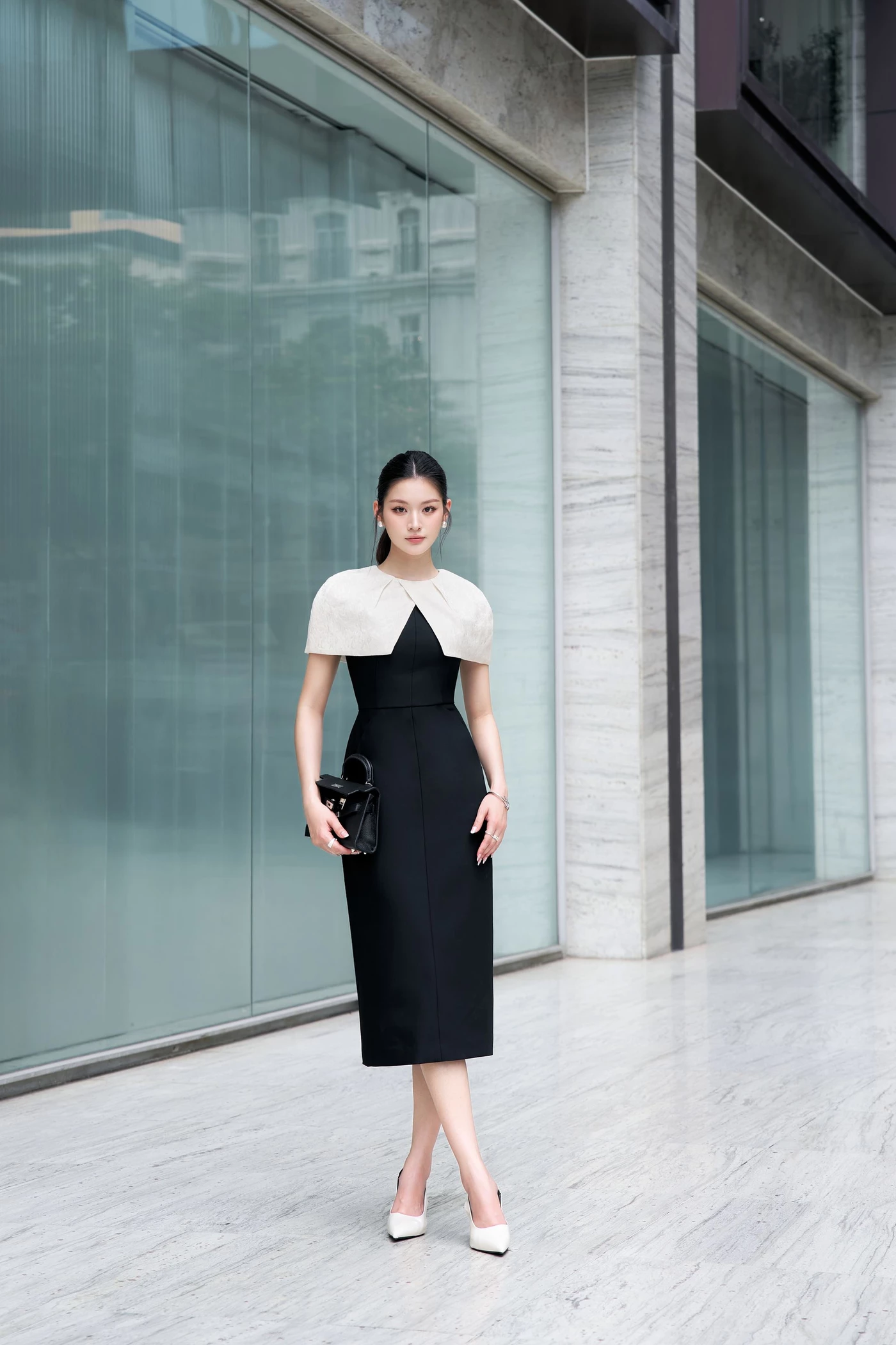 Urban Icon Dress - Đầm ôm Tuytsi