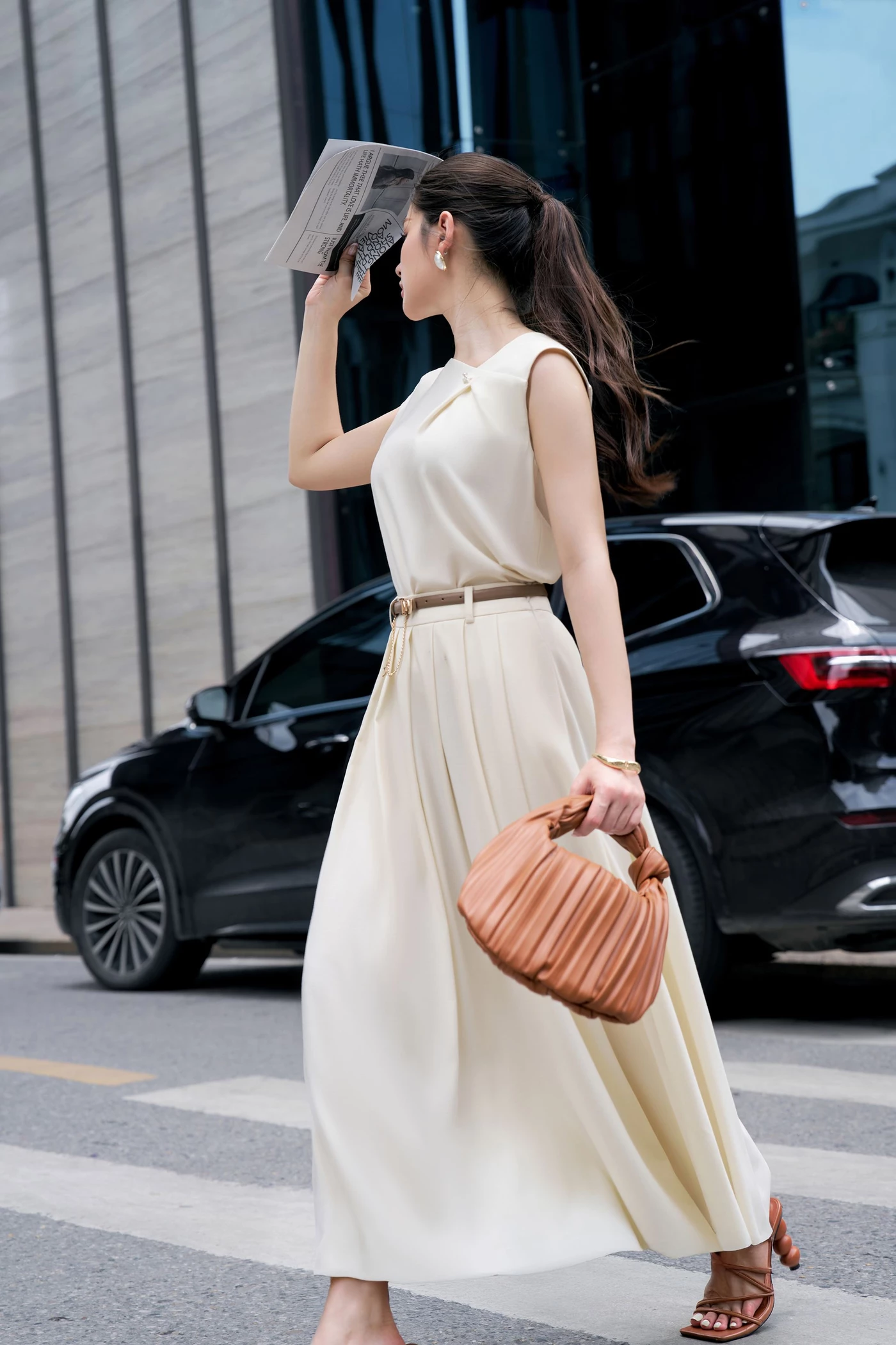 Sleeveless Blouse - Áo kiểu Tuytsi
