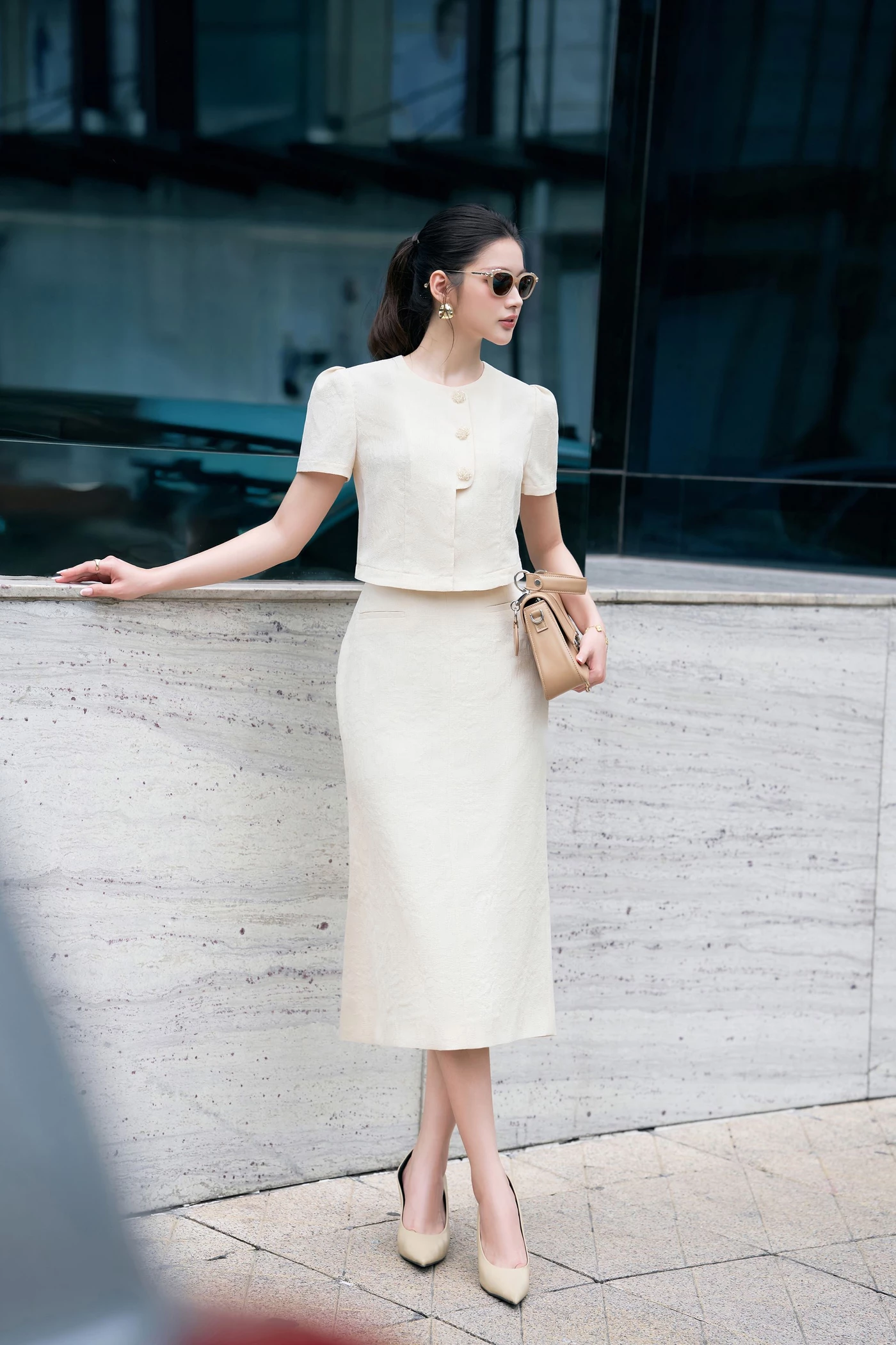 Urban Sleek Skirt - Chân váy bút chì