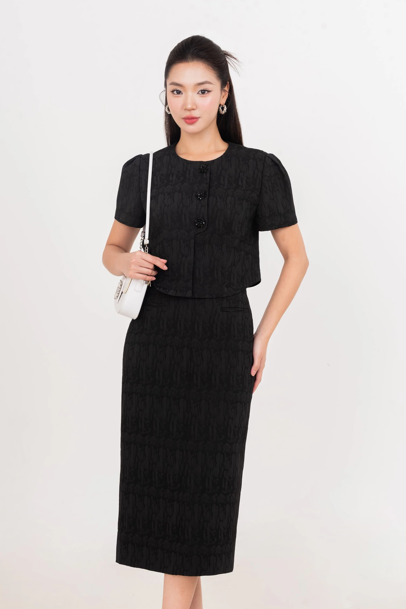 Urban Sleek Skirt - Chân váy bút chì