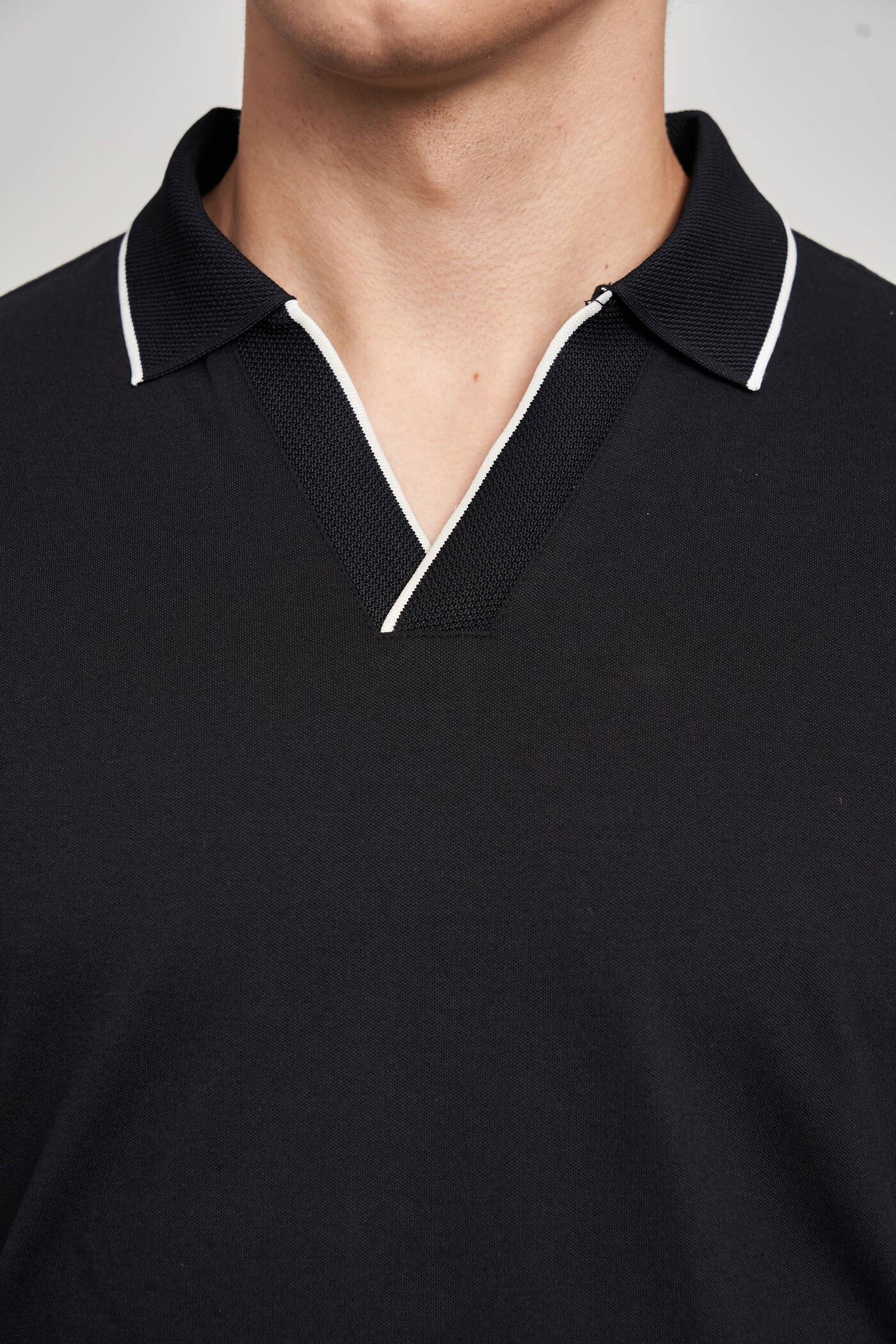 Áo Polo Slim fit cổ kiểu