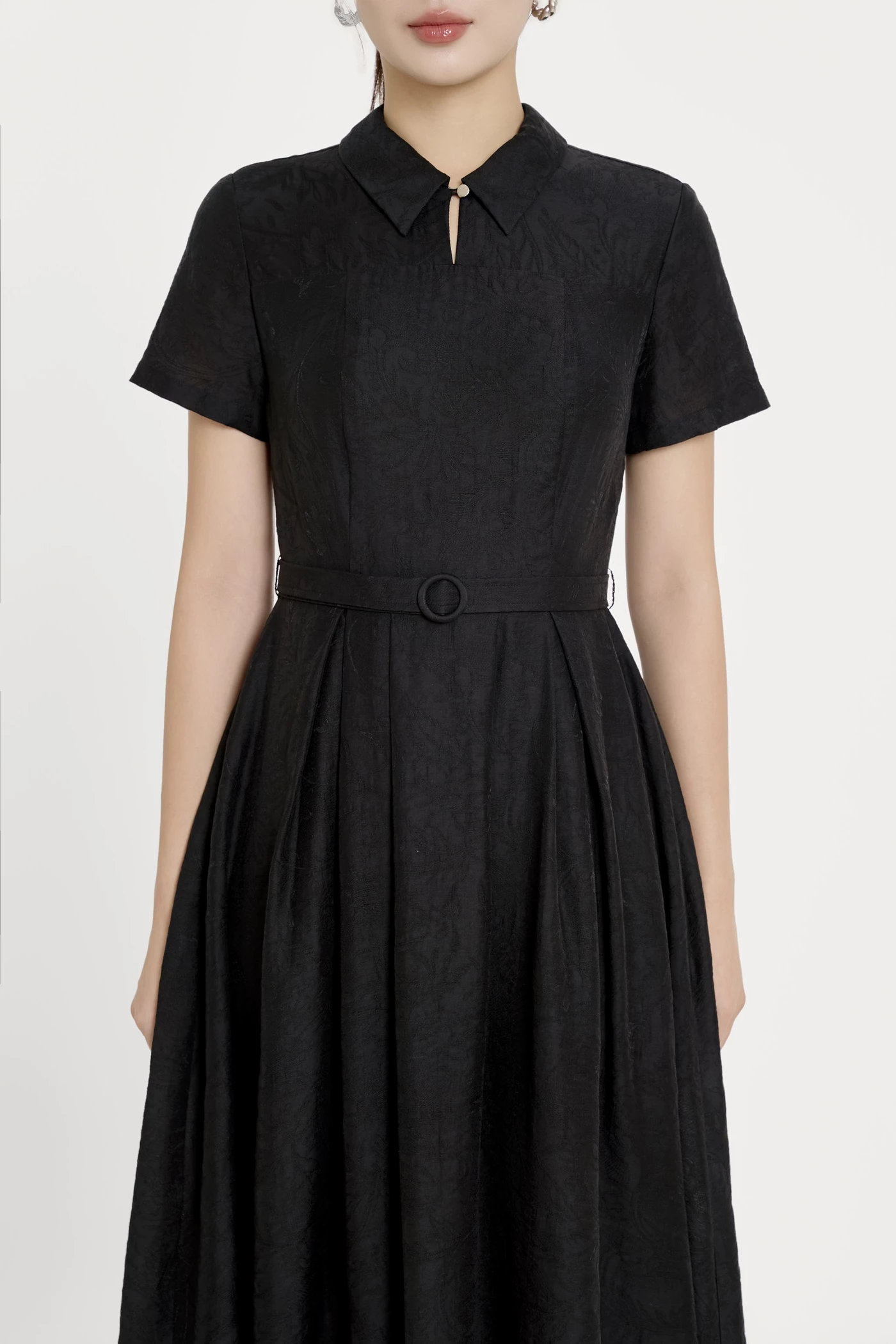 Uban Passion Dress - Đầm lụa cổ đức