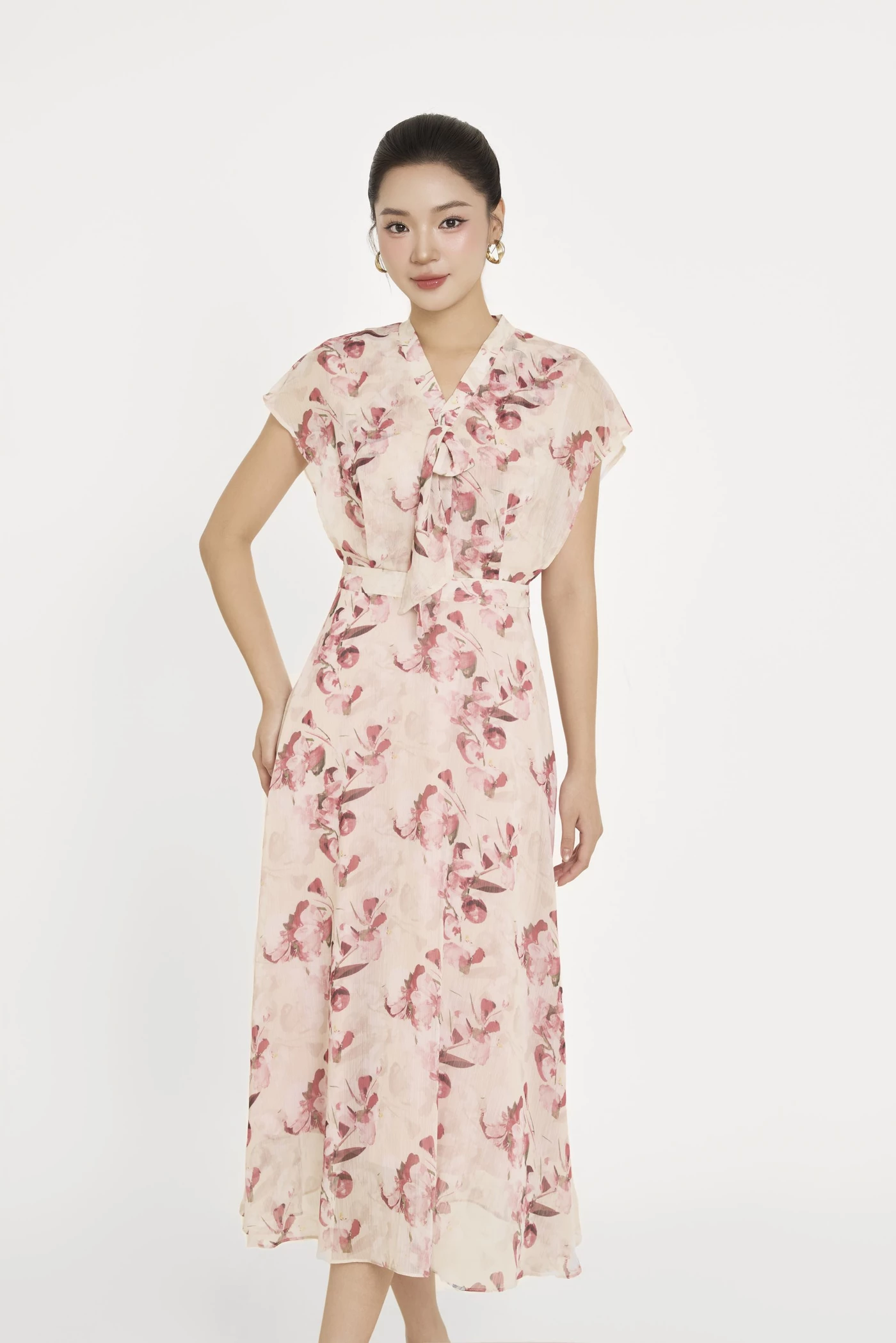 Bloom in Uban Dress- Đầm lụa họa tiết