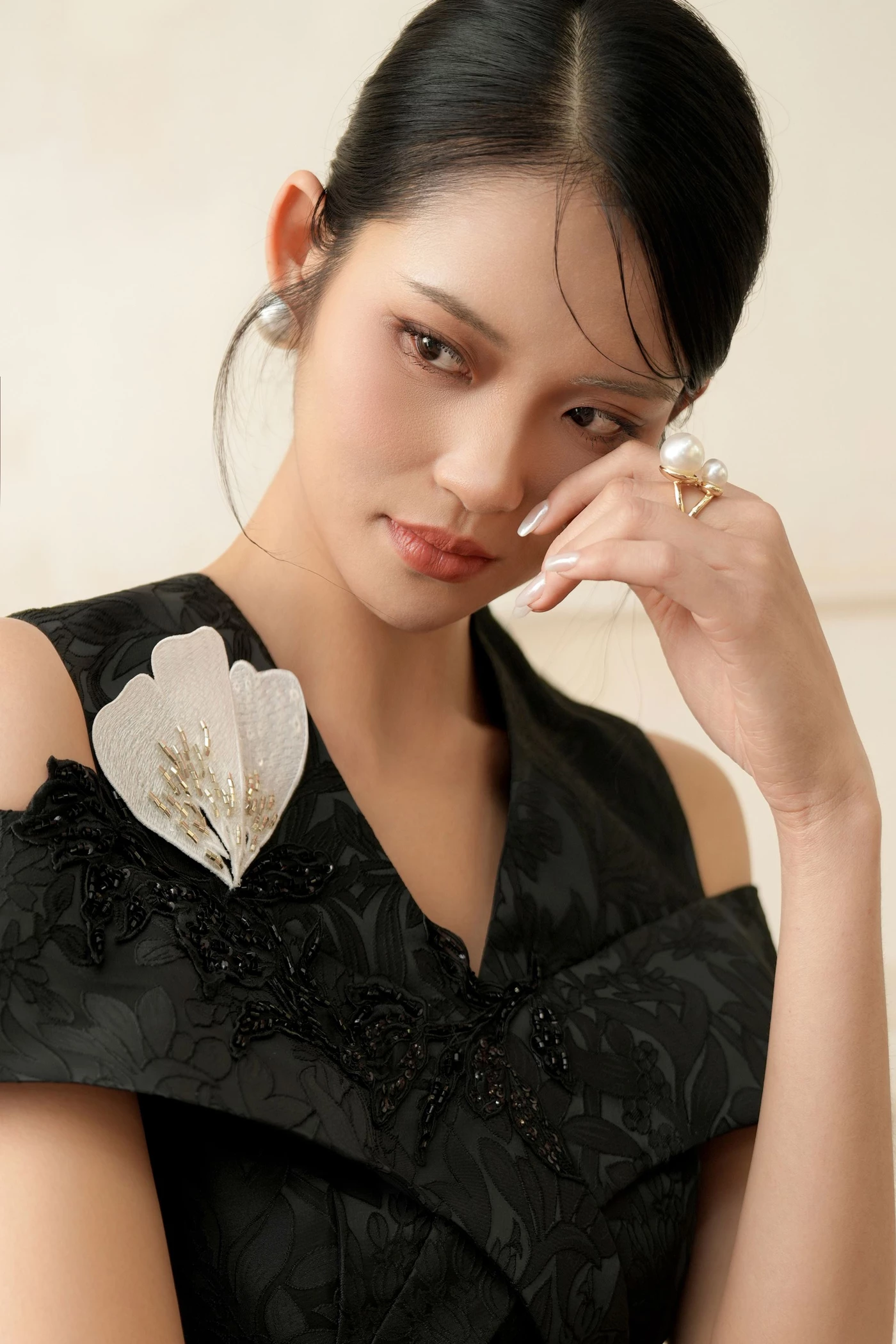 Iris Noir Dress – Đầm dạ hội Jacquard
