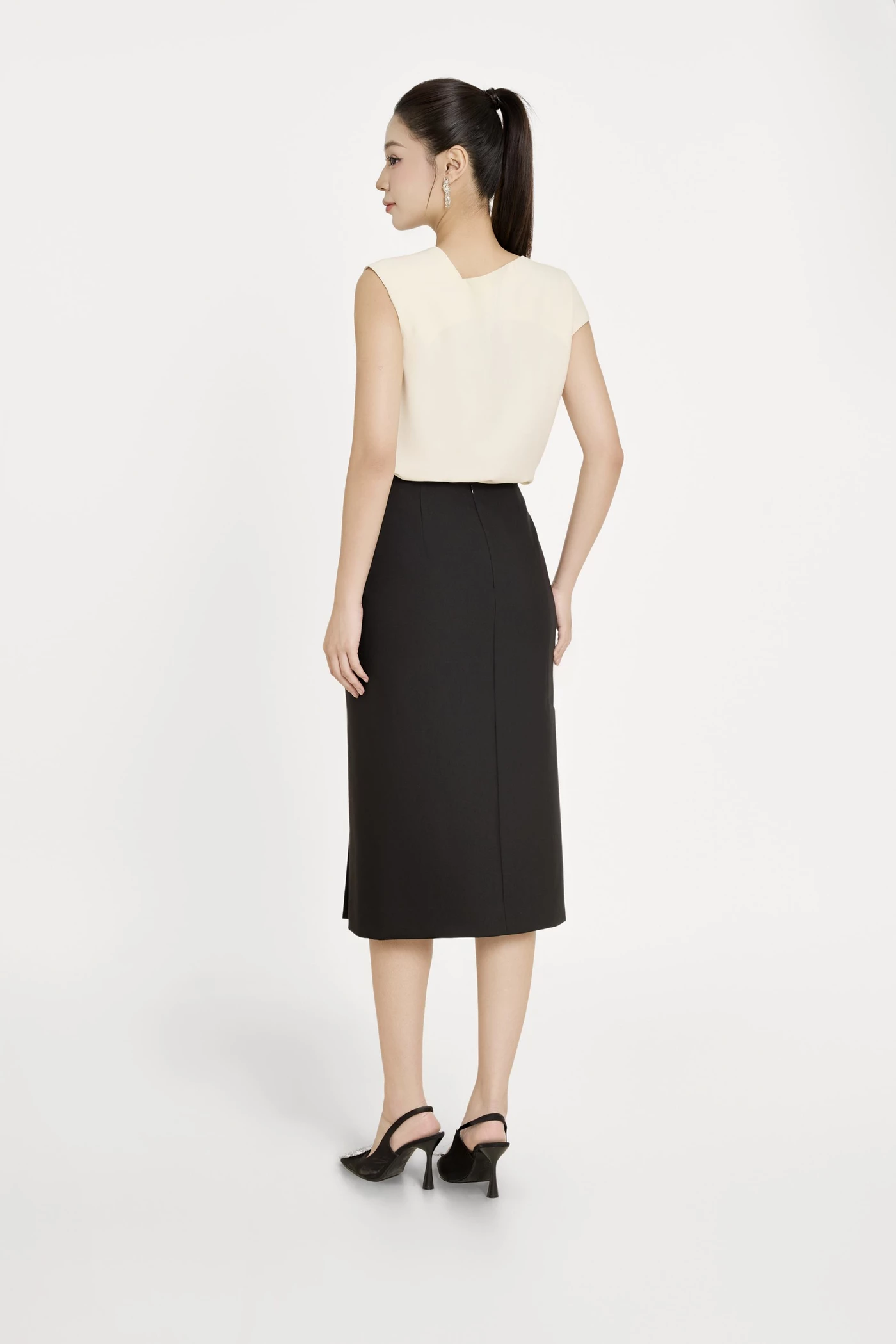 Classic Pencil Skirt - Chân váy Tuytsi