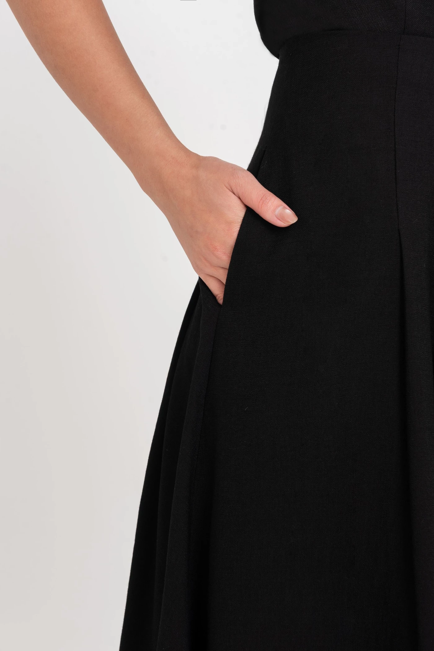 Linen Flare Skirt - Chân váy xòe