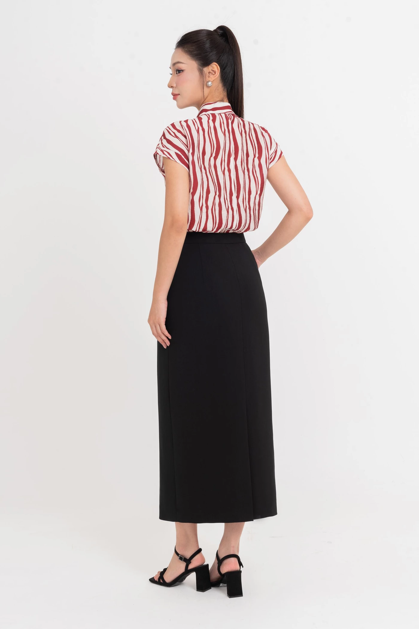 Ripple Stripes Shirt - Áo sơ mi kẻ