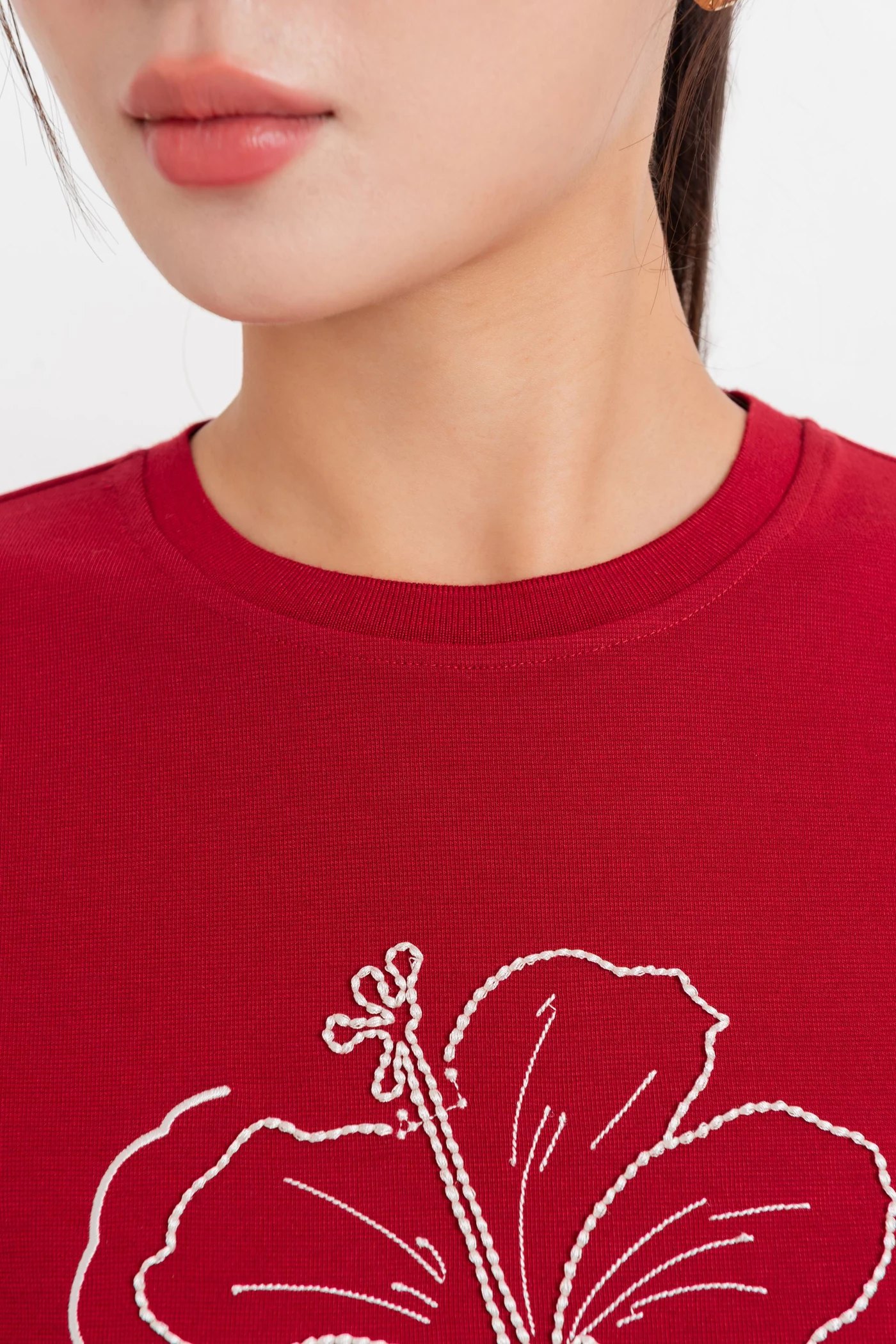 Bloom Softly Tee - Áo thun cotton